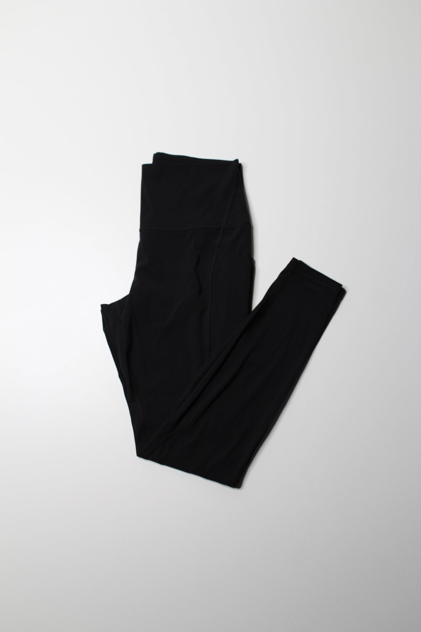 Lululemon black ‘align’ pocket leggings, size 10