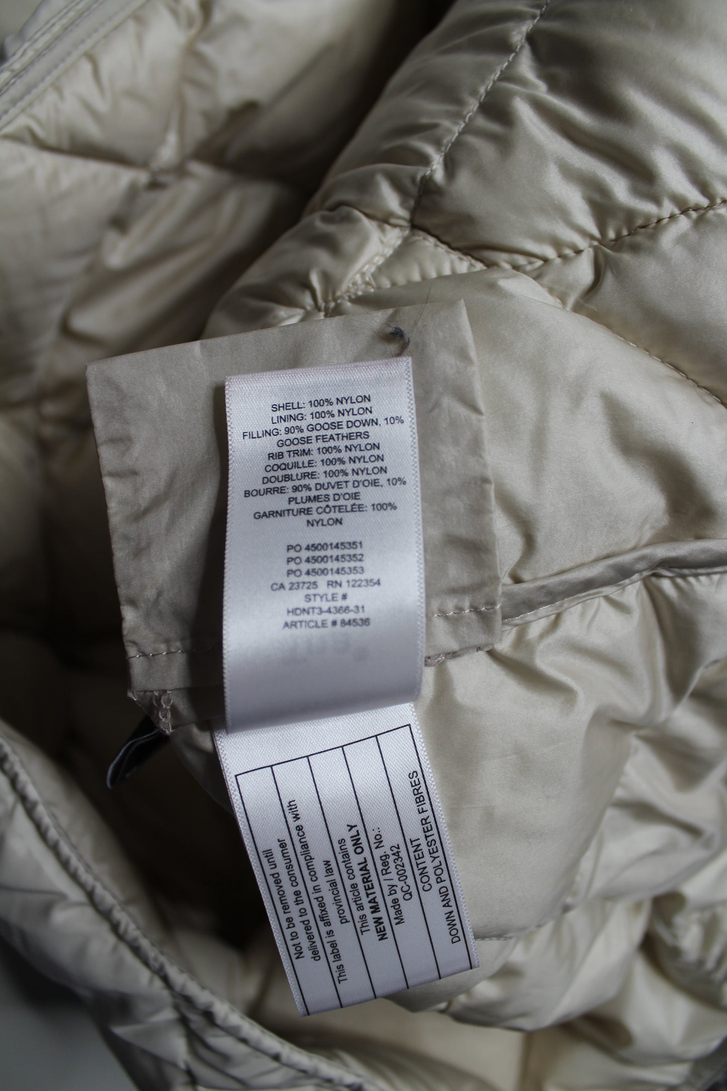 Aritzia TNA matte pearl 'archive' quilted jacket, size small (relaxed/loose fit)
