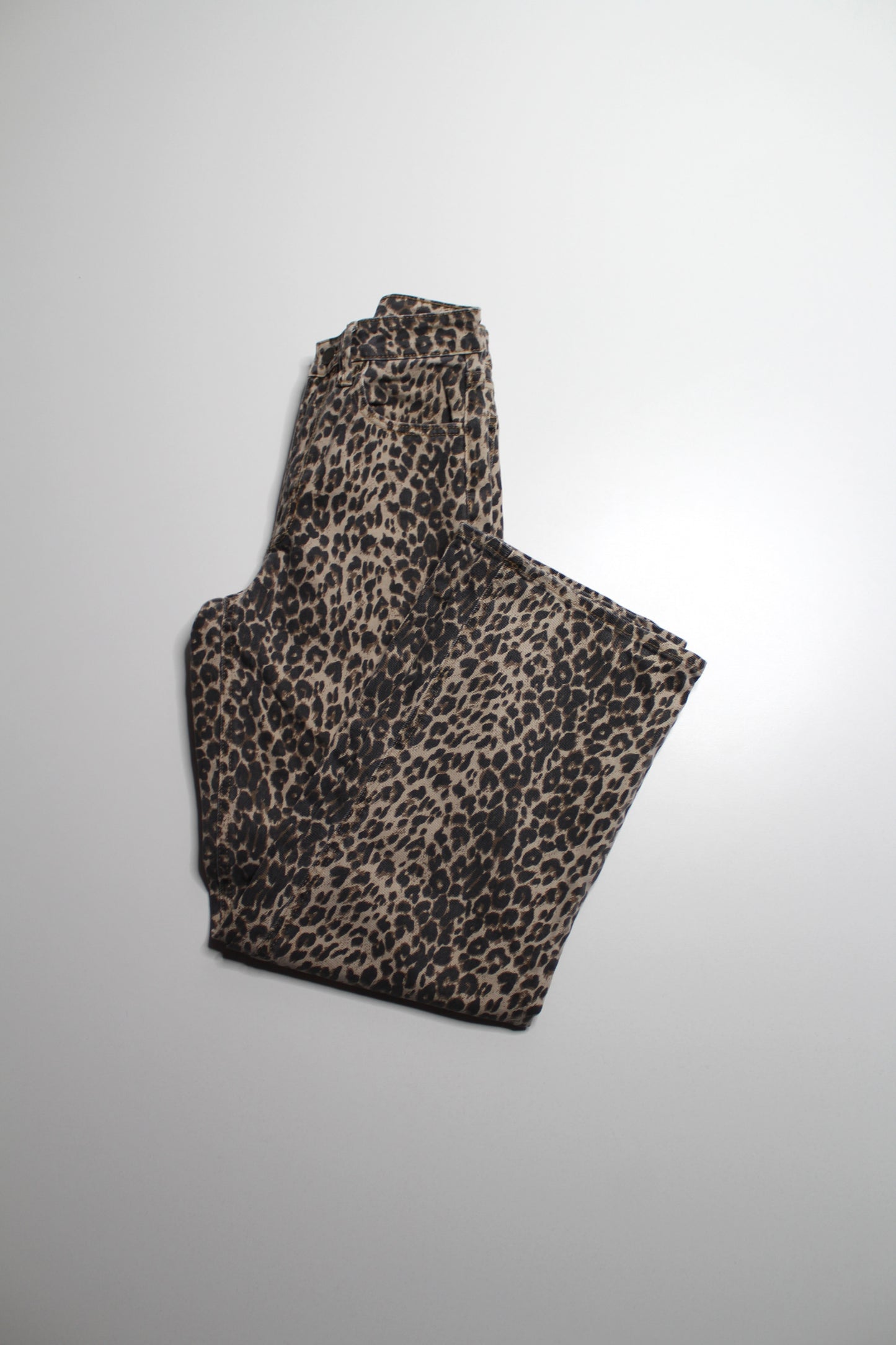 JBD high rise leopard straight leg denim jeans, size 24 (fits 24/25) (sale: was $40)