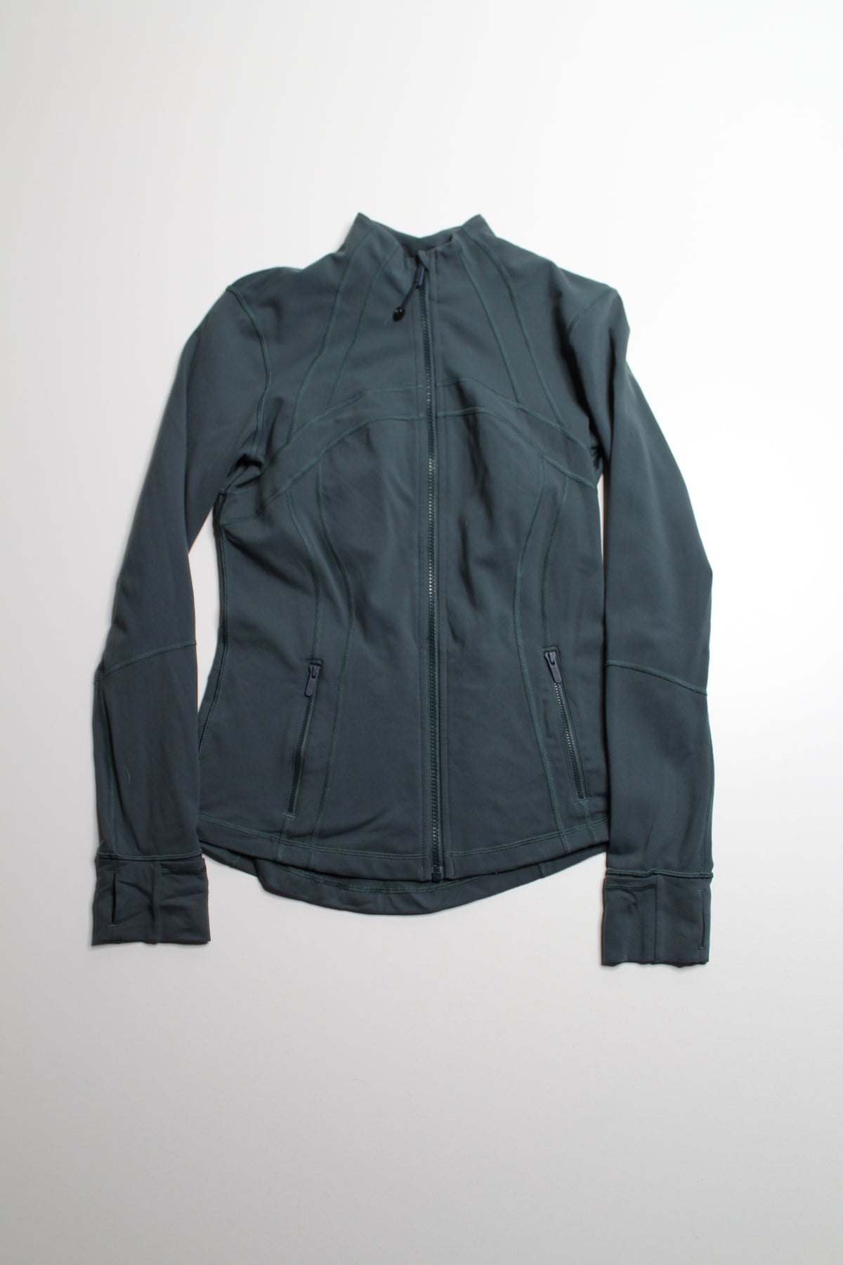 Lululemon sage green ‘define’ jacket, size 8 *luon