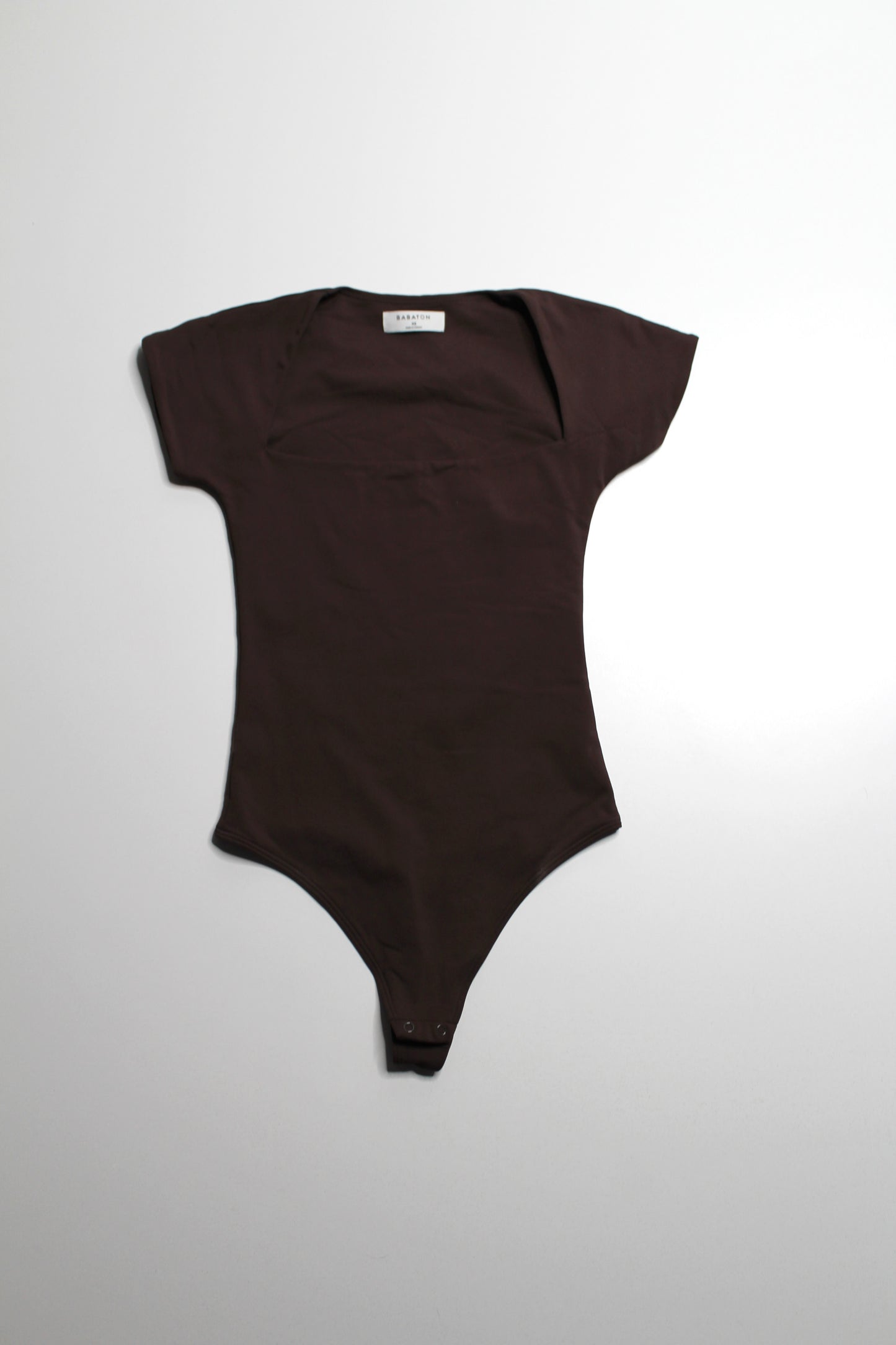 Aritzia dark brown contour bodysuit short sleeve, size xs