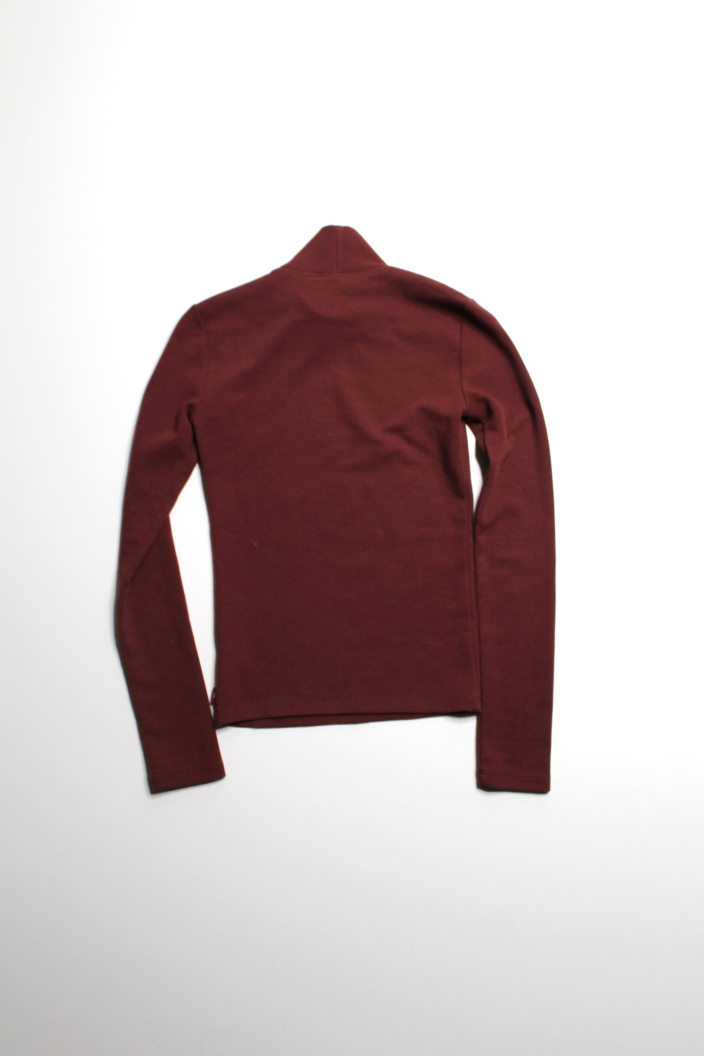 Aritzia TNA maroon textured mock neck long sleeve, size xs (slim fit)
