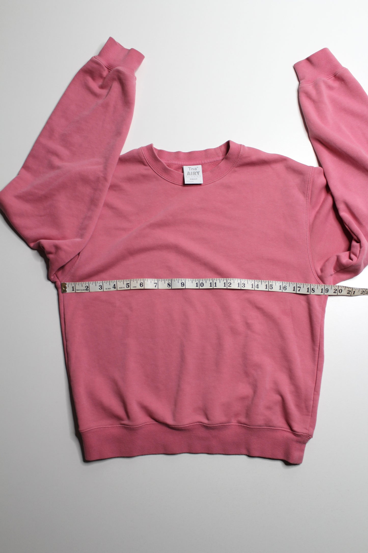 Aritzia TNA pink AIRY perfect sweatshirt, size small *matching joggers available