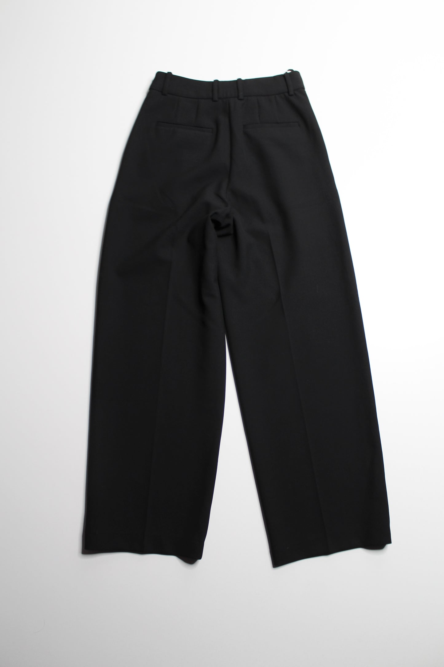 Aritzia Babaton black dress pant, size 4