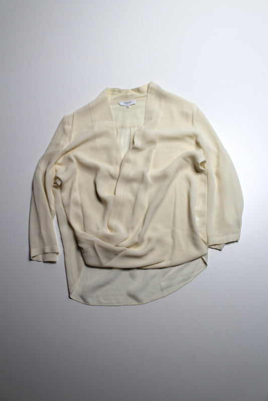 Aritzia Wilfred silk blouse, size medium