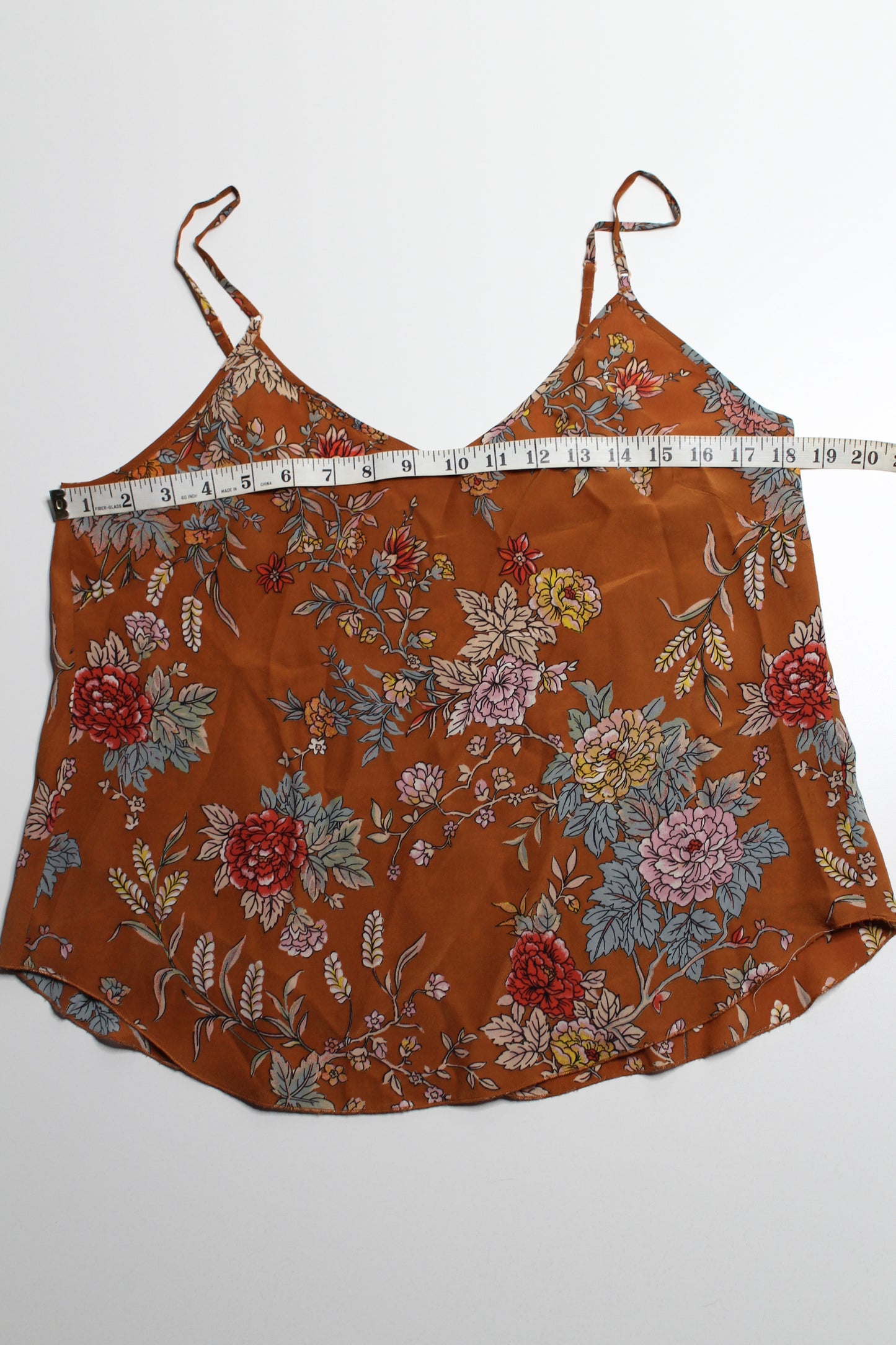 Aritzia Wilfred silk camisole, size large