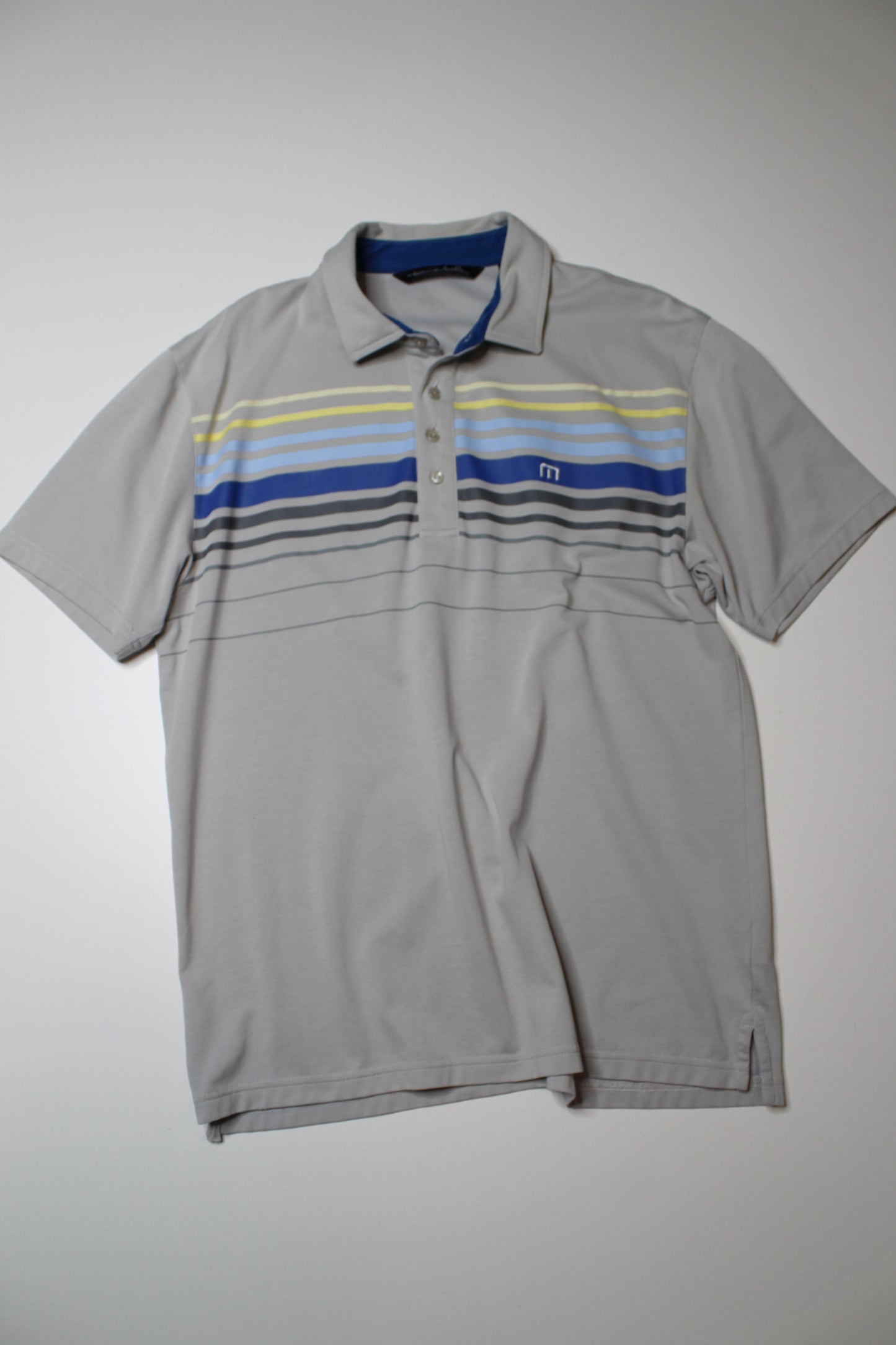 Mens Travis Mathew golf short sleeve, size large