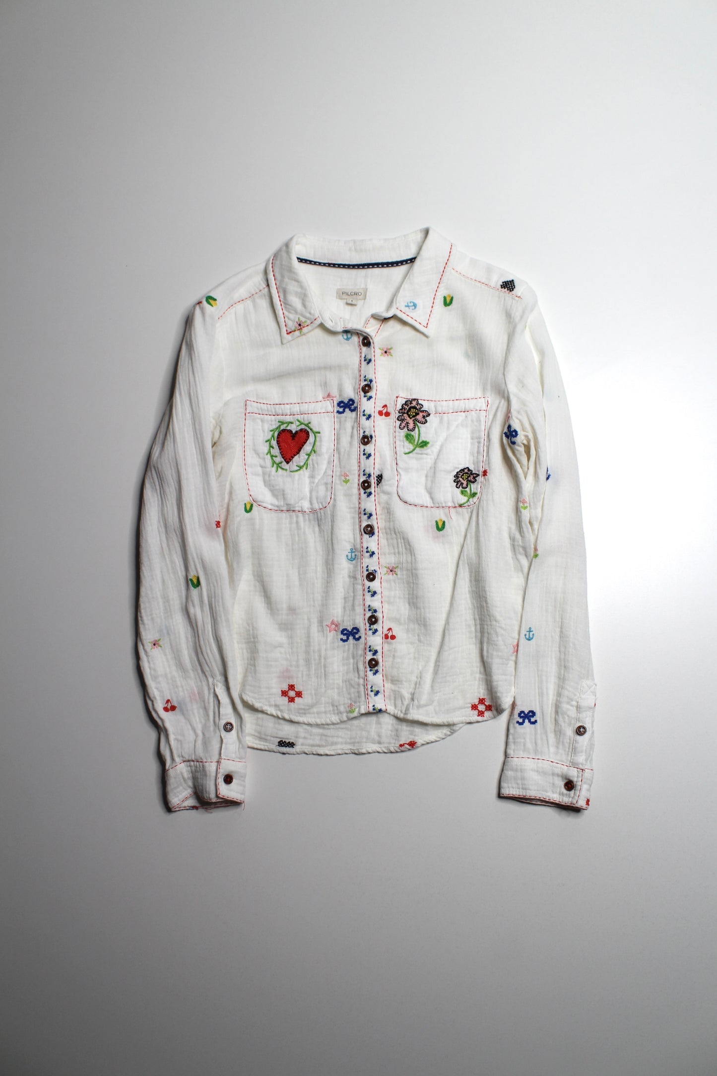 Anthropologie Pilcro white embroidered icon flowers button down long sleeve, size small