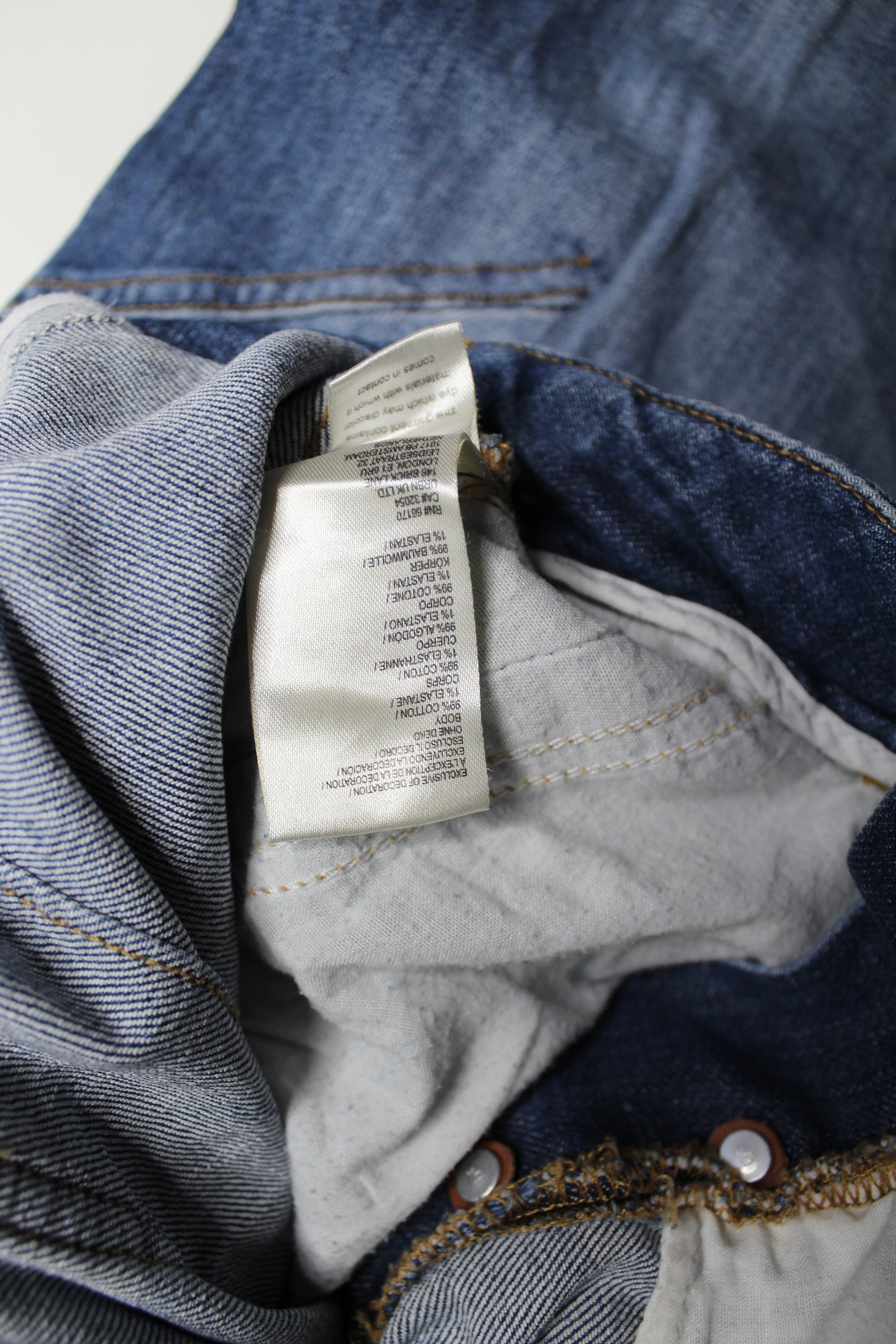 Anthropologie Pilcro barrel leg jeans, size 27
