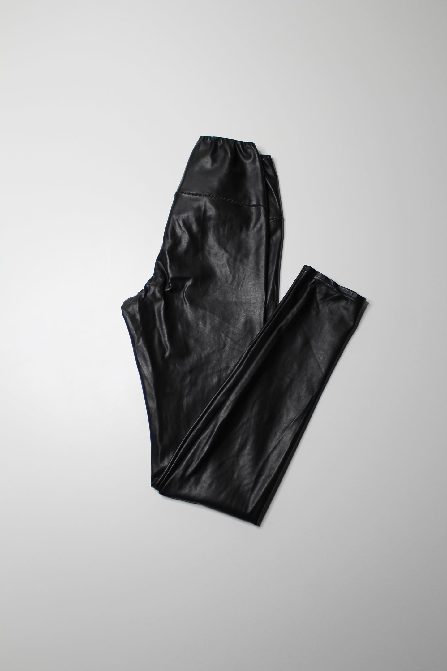 Aritzia Wilfred Free black 'daria' faux leather legging, size medium *full length (sale: was $48)