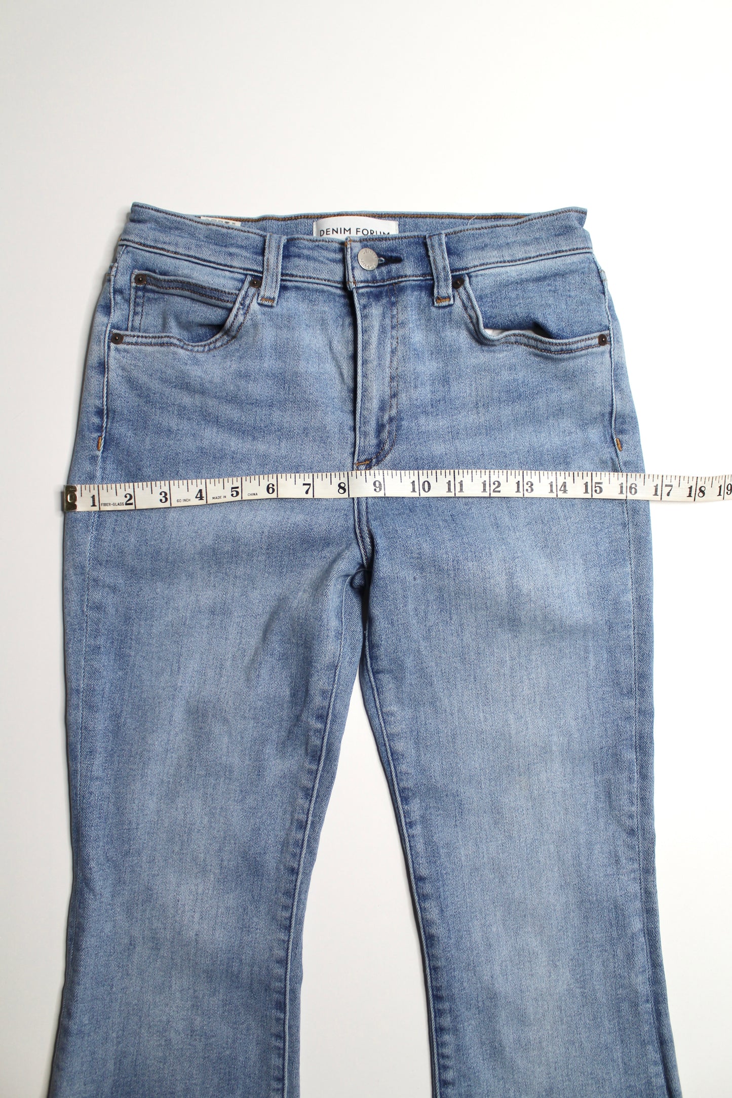 Aritzia Denim Forum 'donna mid rise flare' jeans, size 28 (30L)