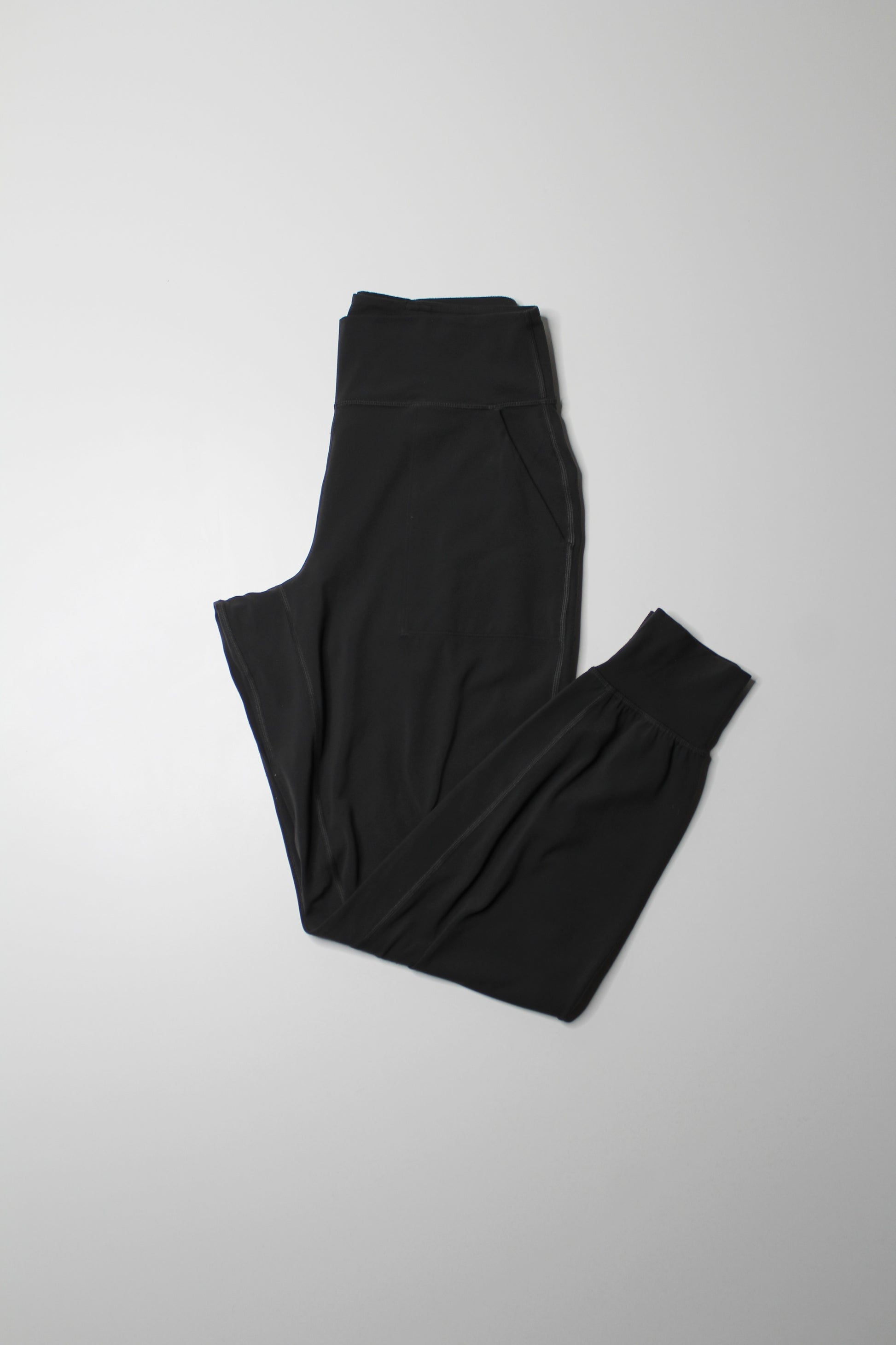 Lululemon graphite grey ‘align’ jogger, size 8