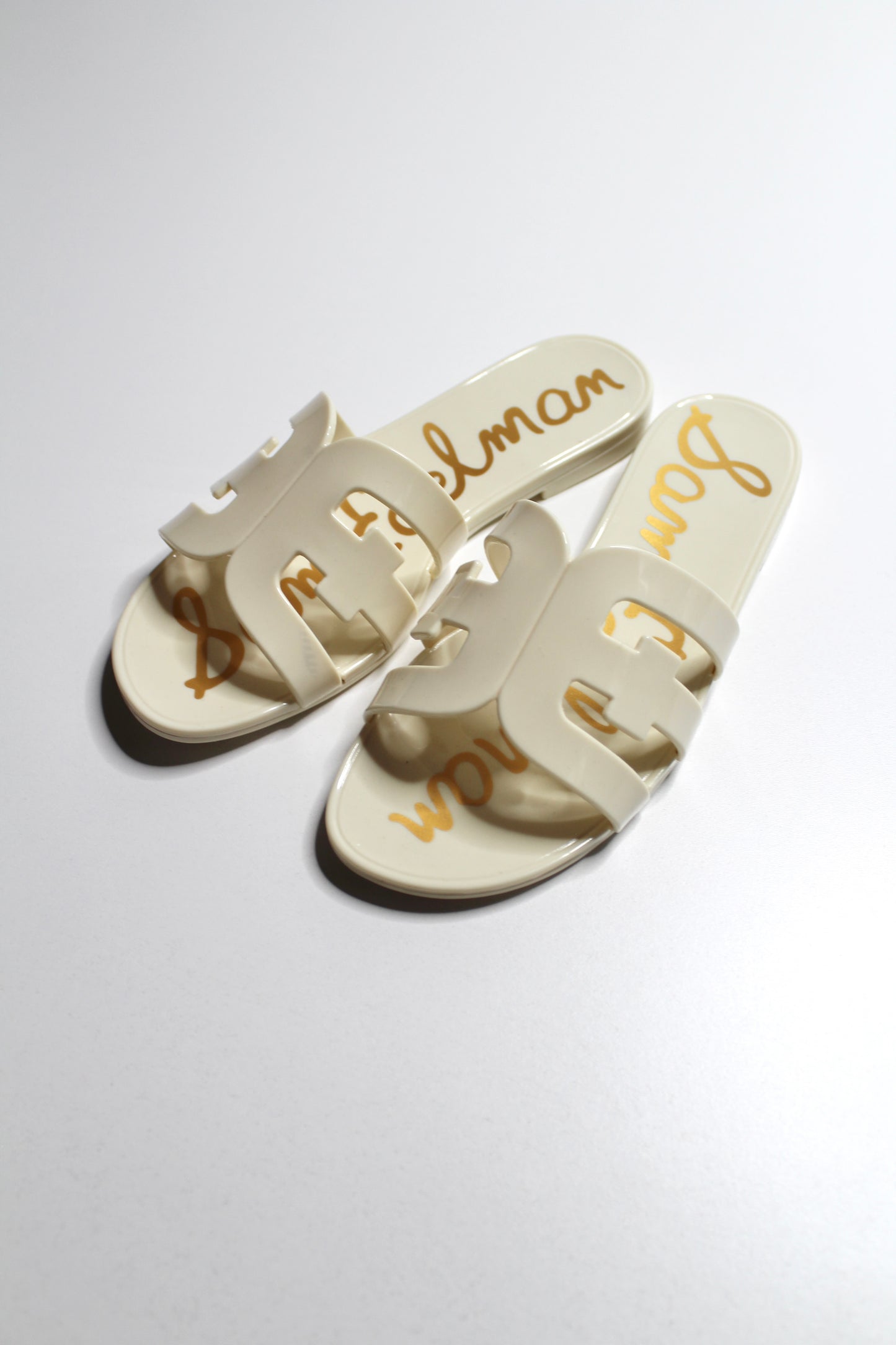 Sam Edelman ivory 'bay jelly' sandals, size 6 (fits like 6.5)