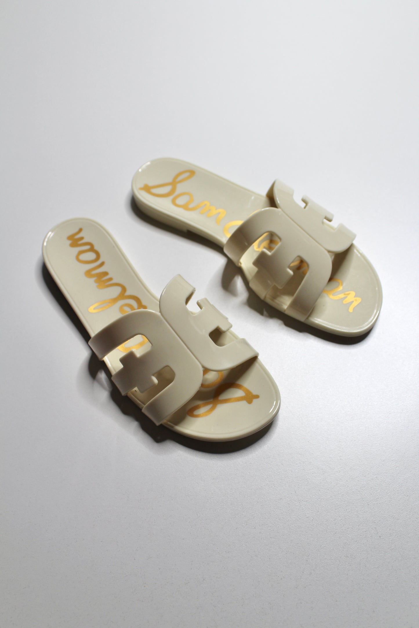 Sam Edelman ivory 'bay jelly' sandals, size 6 (fits like 6.5)
