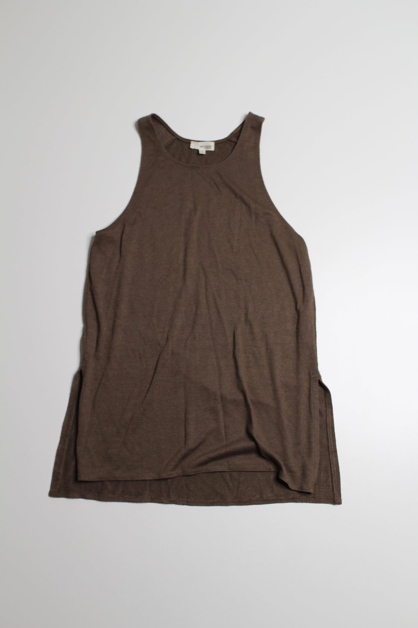 Aritzia wilfred free brown ornella jersey tank, size xxs (loose fit) Fits xxs/xs (price reduced: was $16)