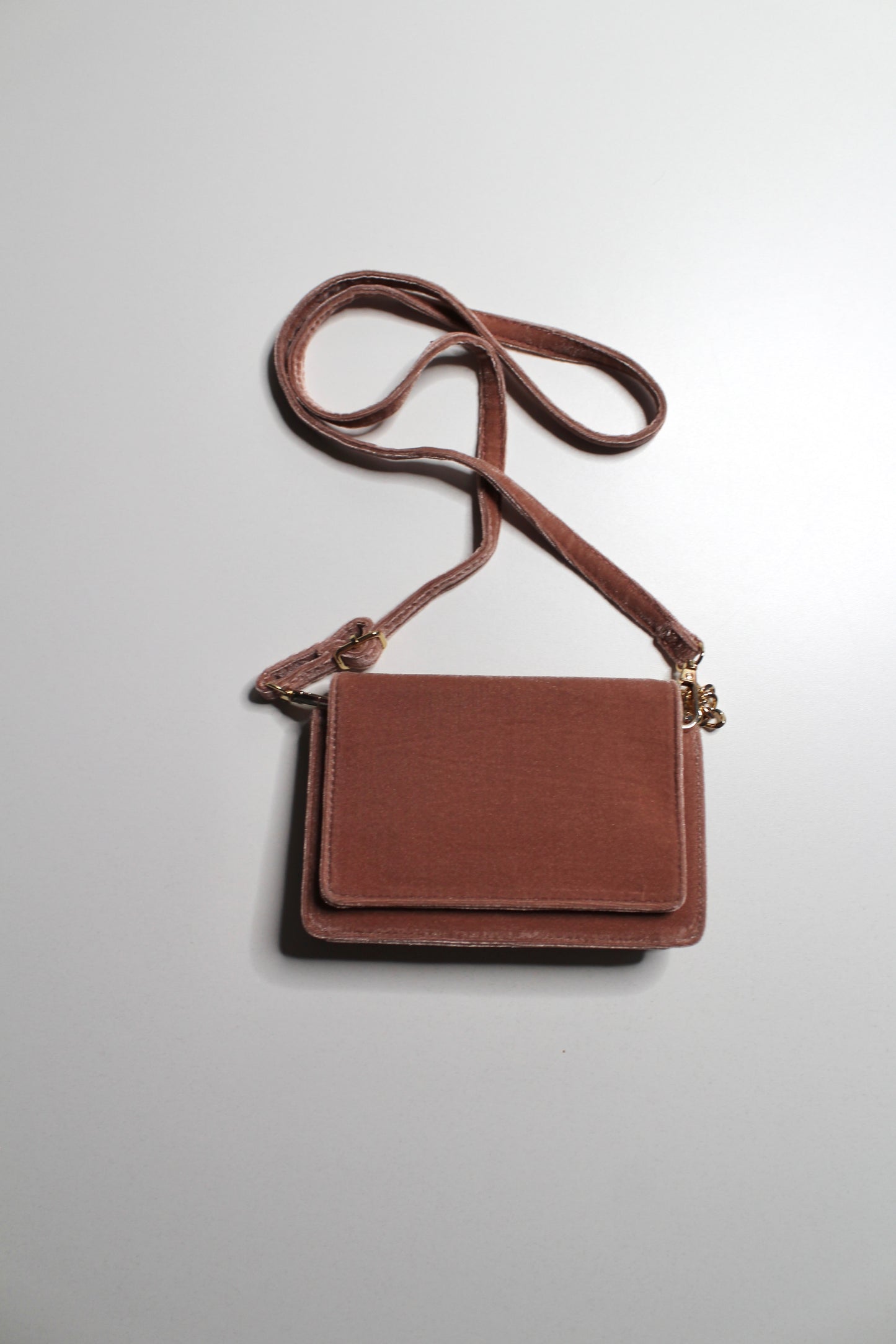 Anthropologie dusty rose velvet crossbody purse (detachable strap)