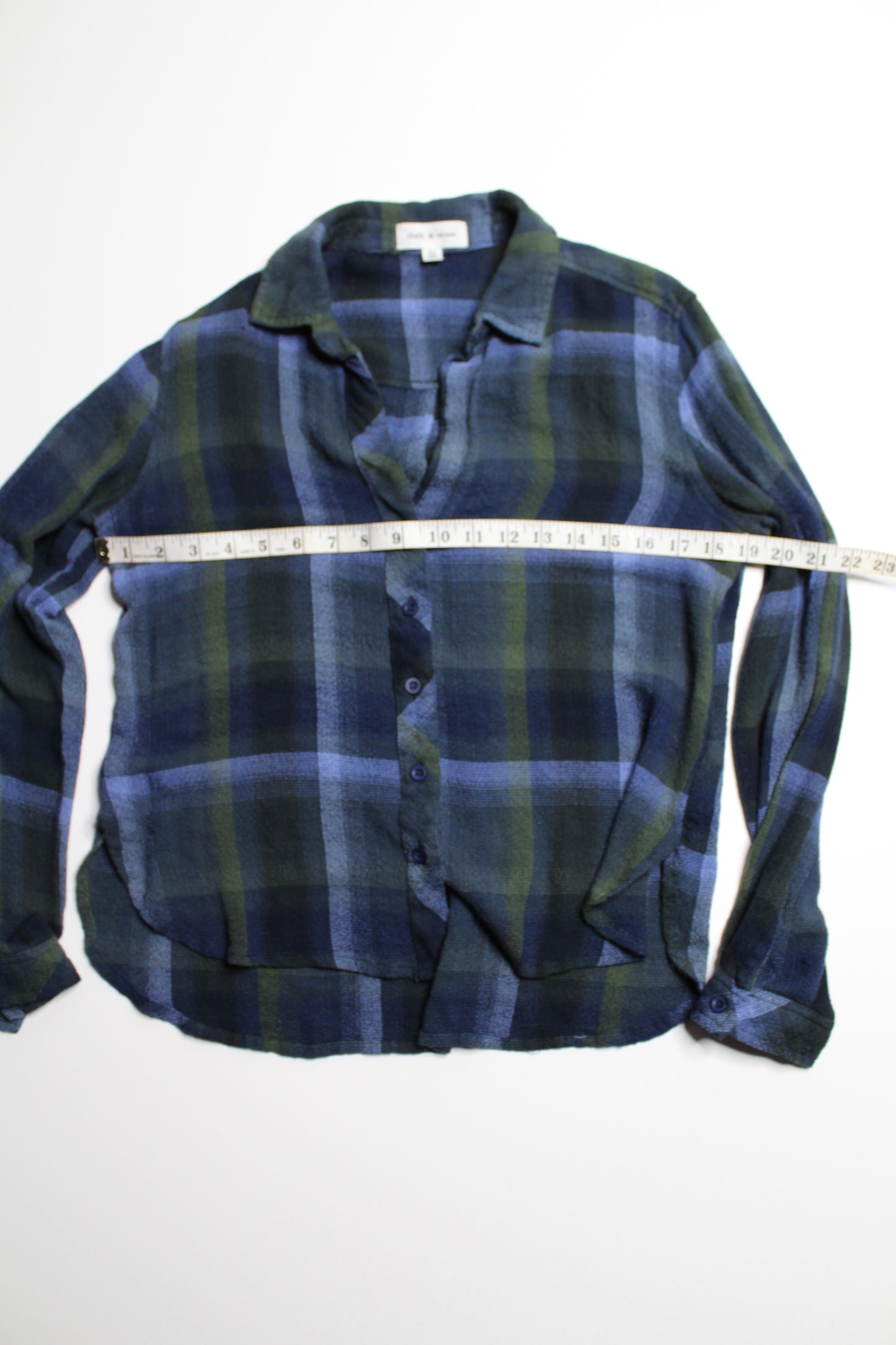 Anthropologie Cloth & Stone blue plaid button down long sleeve, size small (relaxed fit)