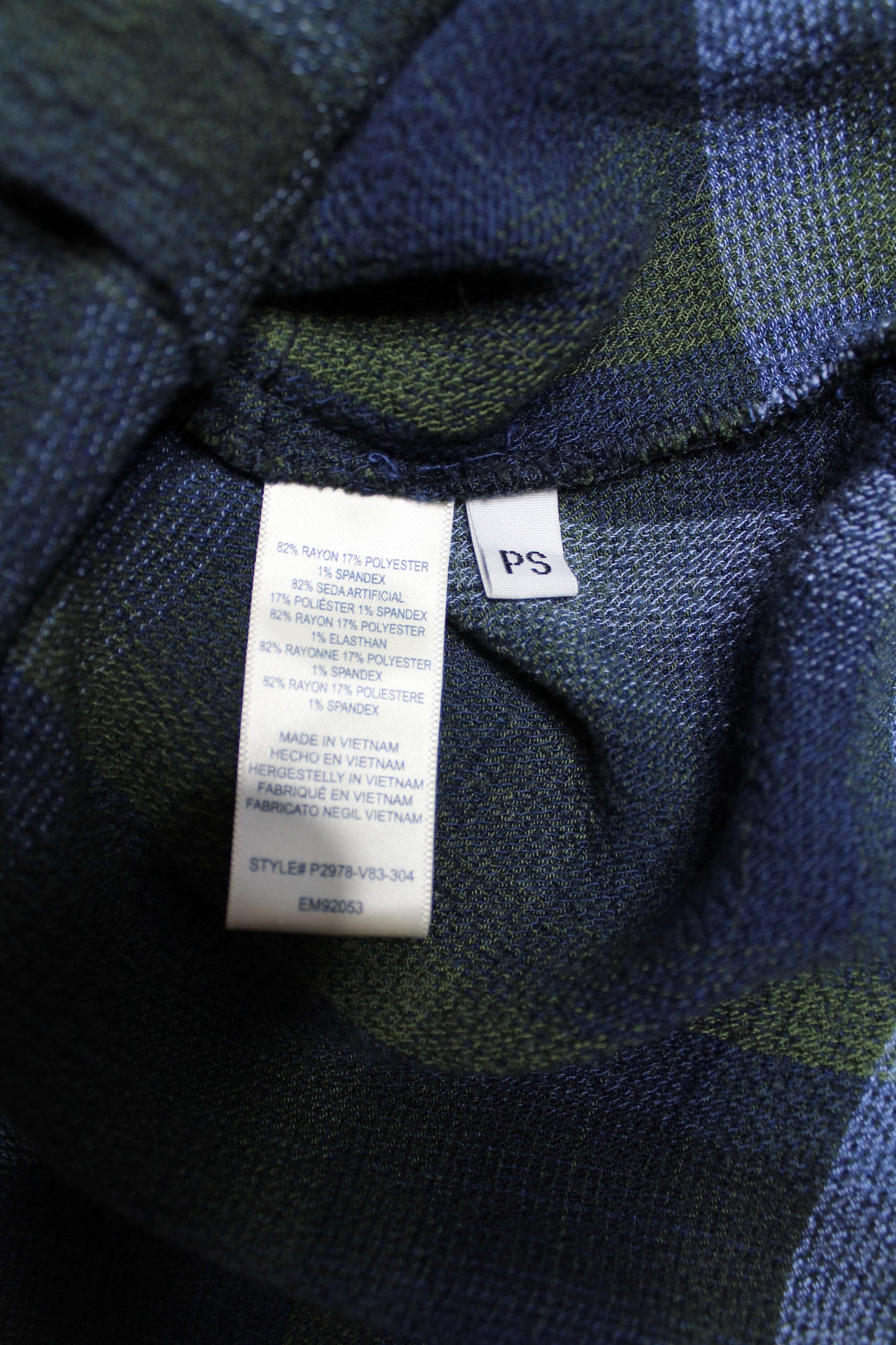 Anthropologie Cloth & Stone blue plaid button down long sleeve, size small (relaxed fit)