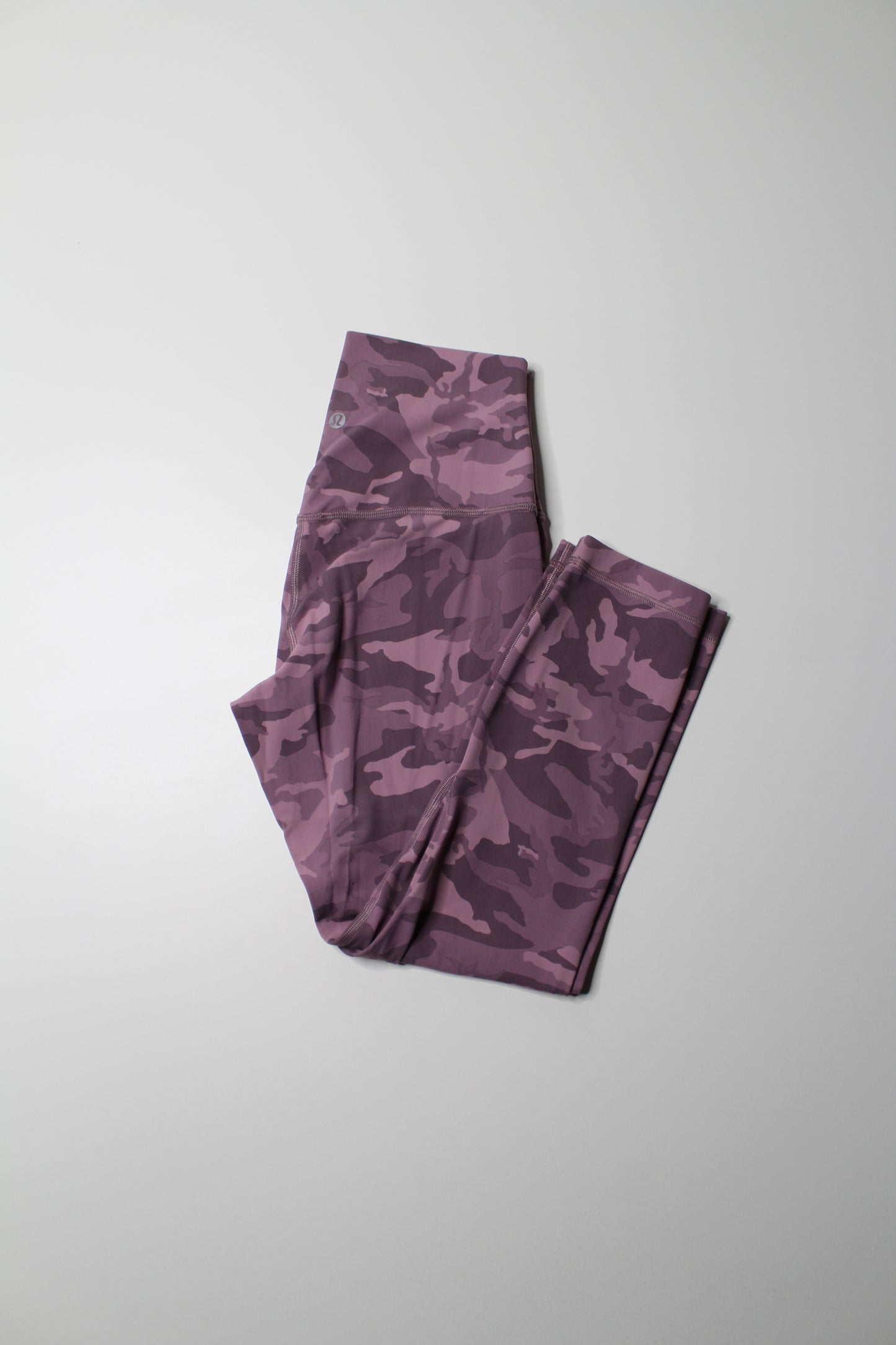 Lululemon incognito camo pink taupe multi align crop legging, size 6 (21”)