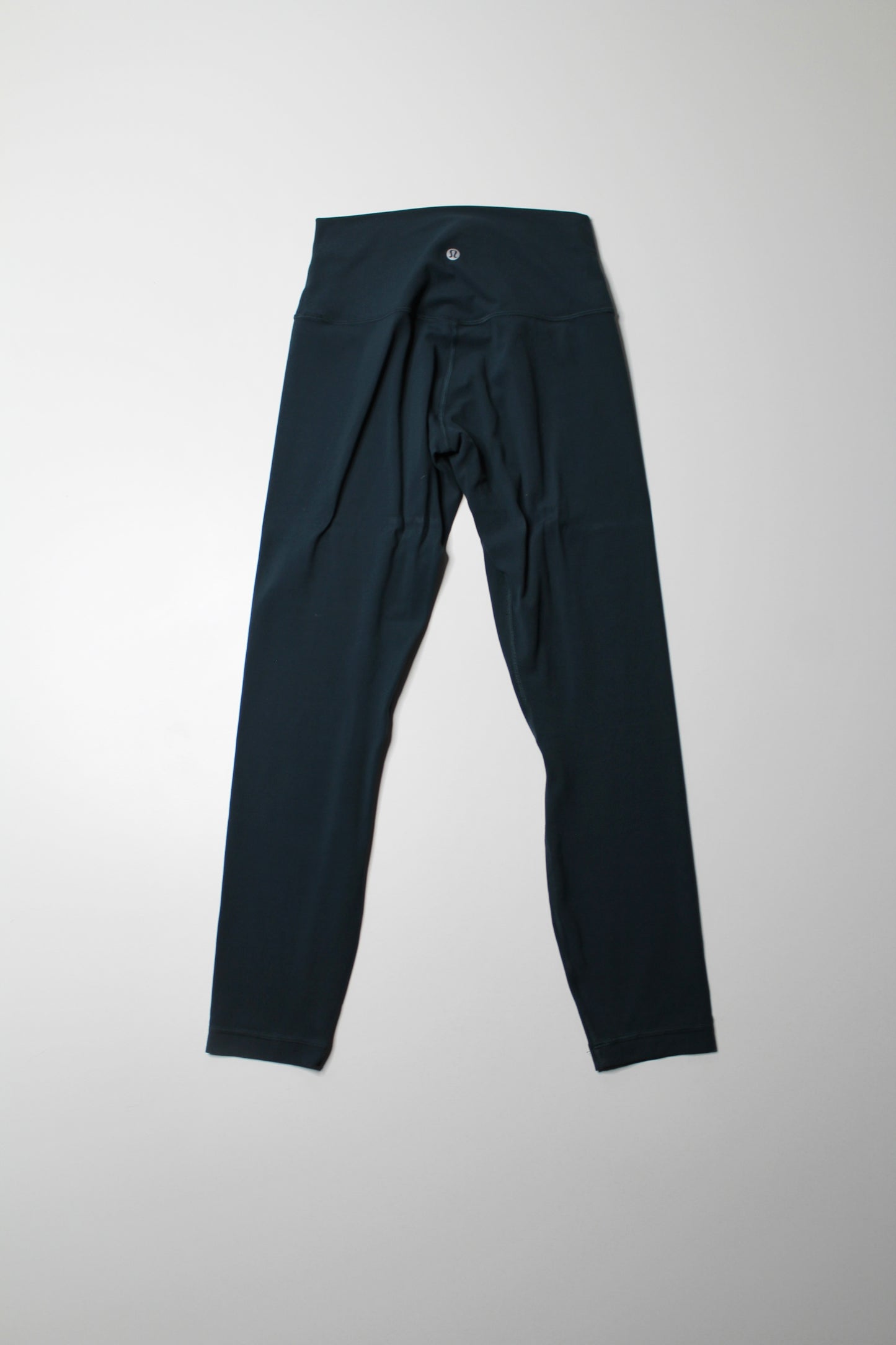 Lululemon submarine ‘align’ legging, size 6 (25”)