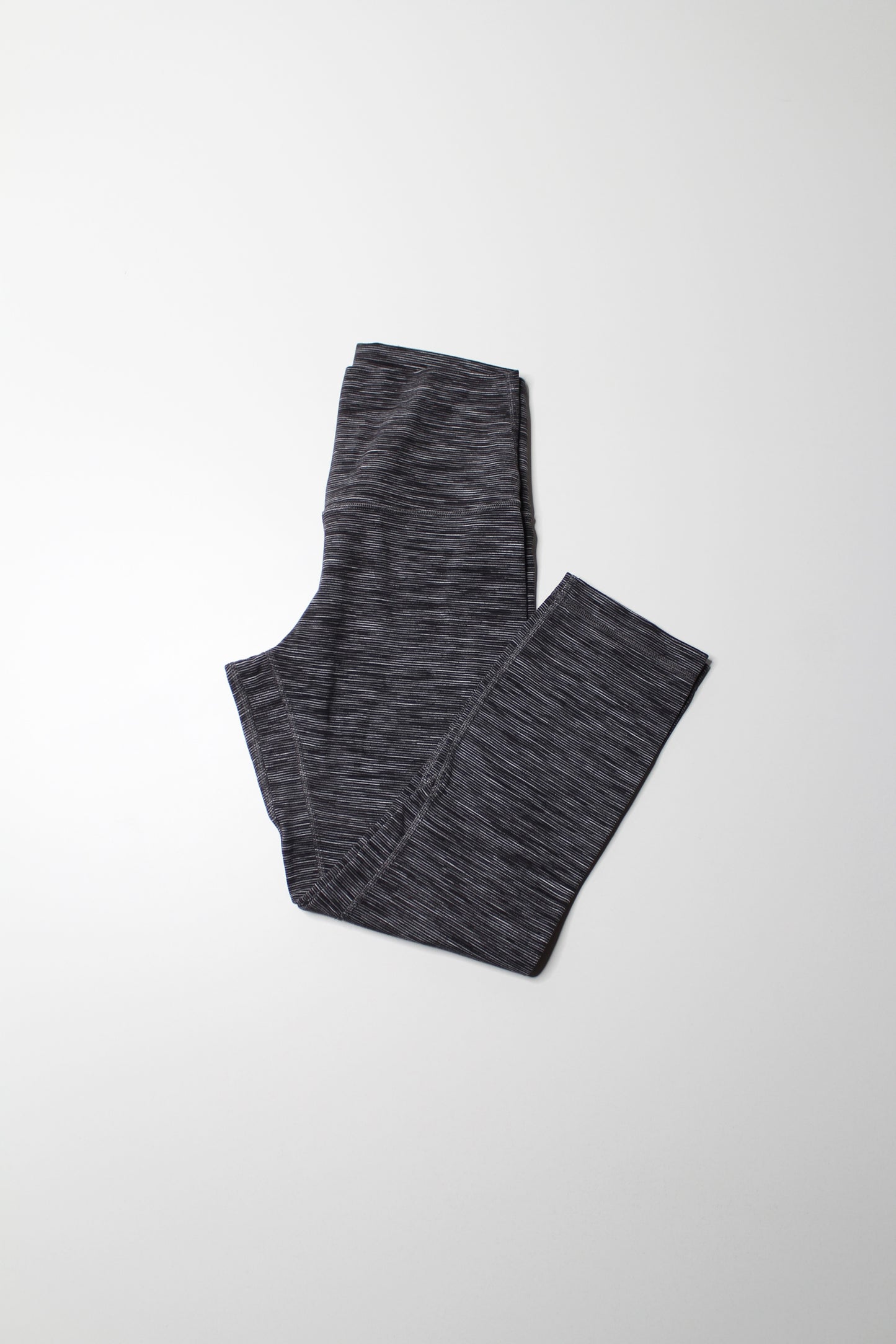 Lululemon wee are from space stripe ‘align’ crop legging, size 6 (21”)