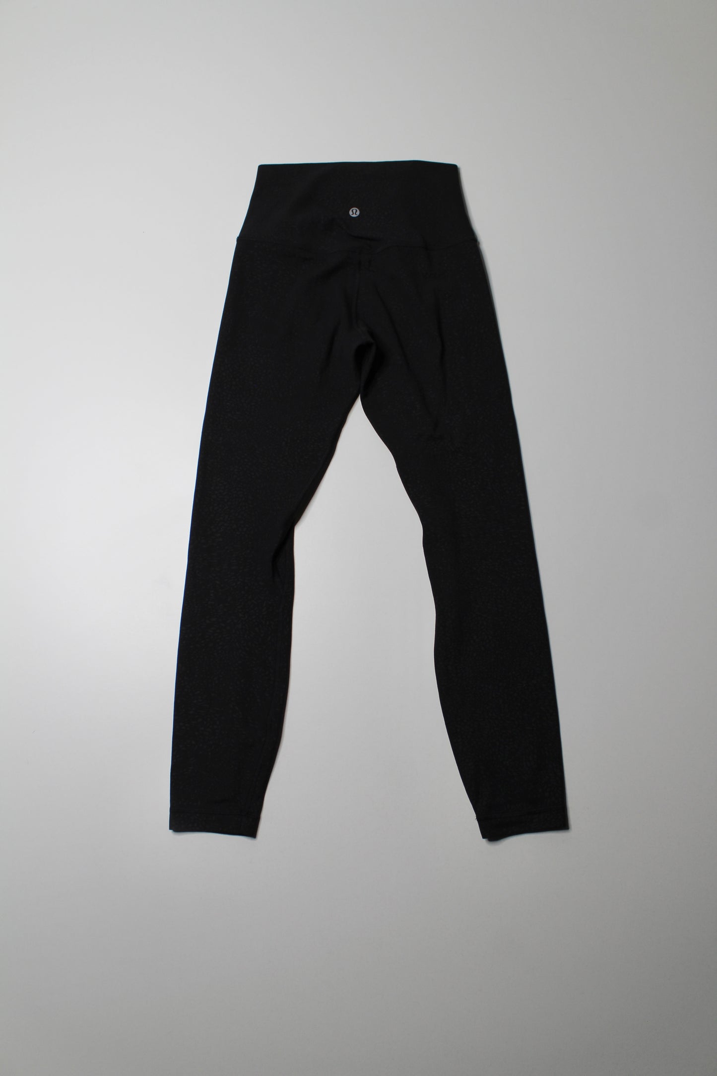 Lululemon polar shift emboss black ‘align’ legging, size 4 (25”)