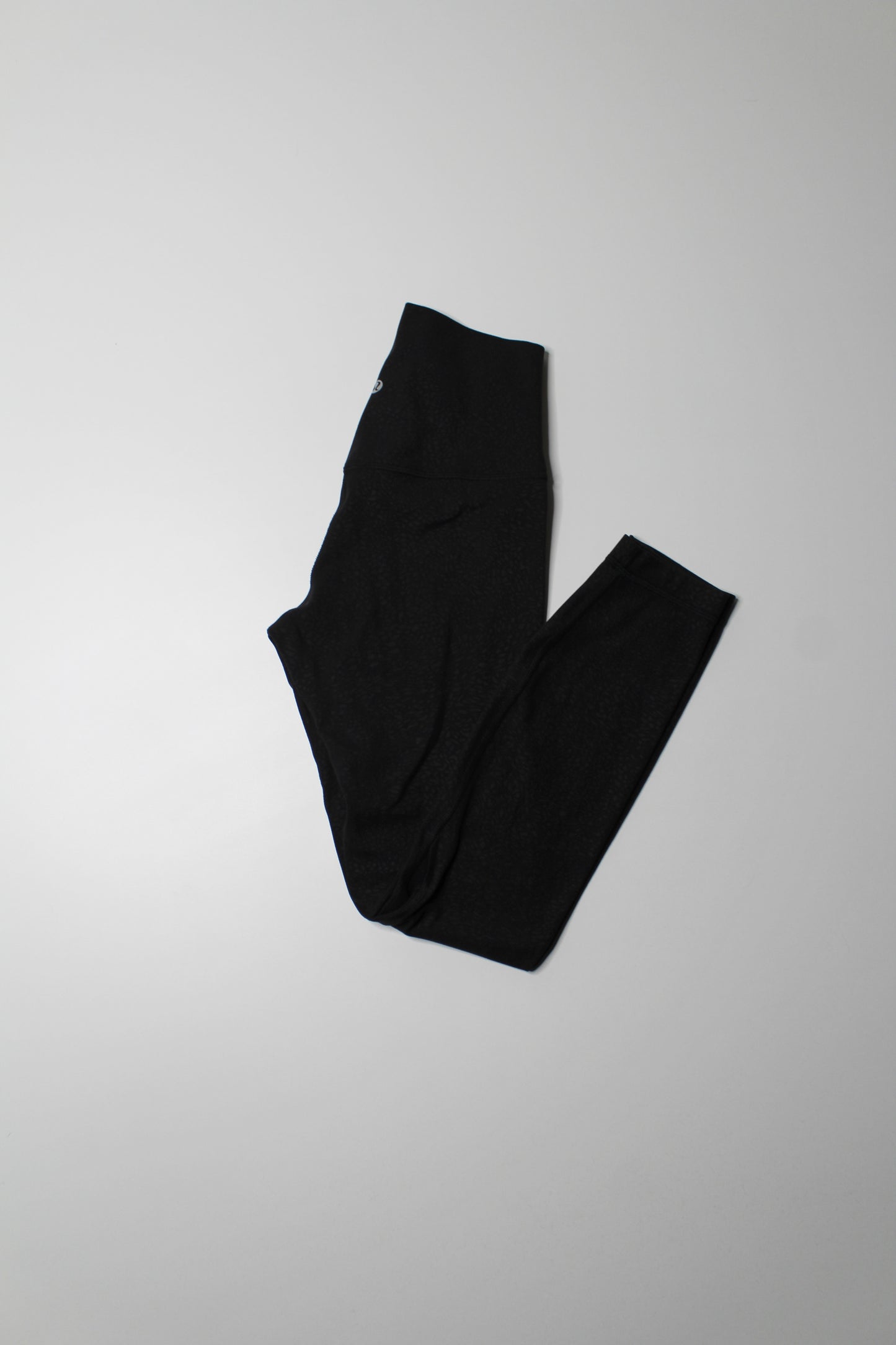 Lululemon polar shift emboss black ‘align’ legging, size 4 (25”)