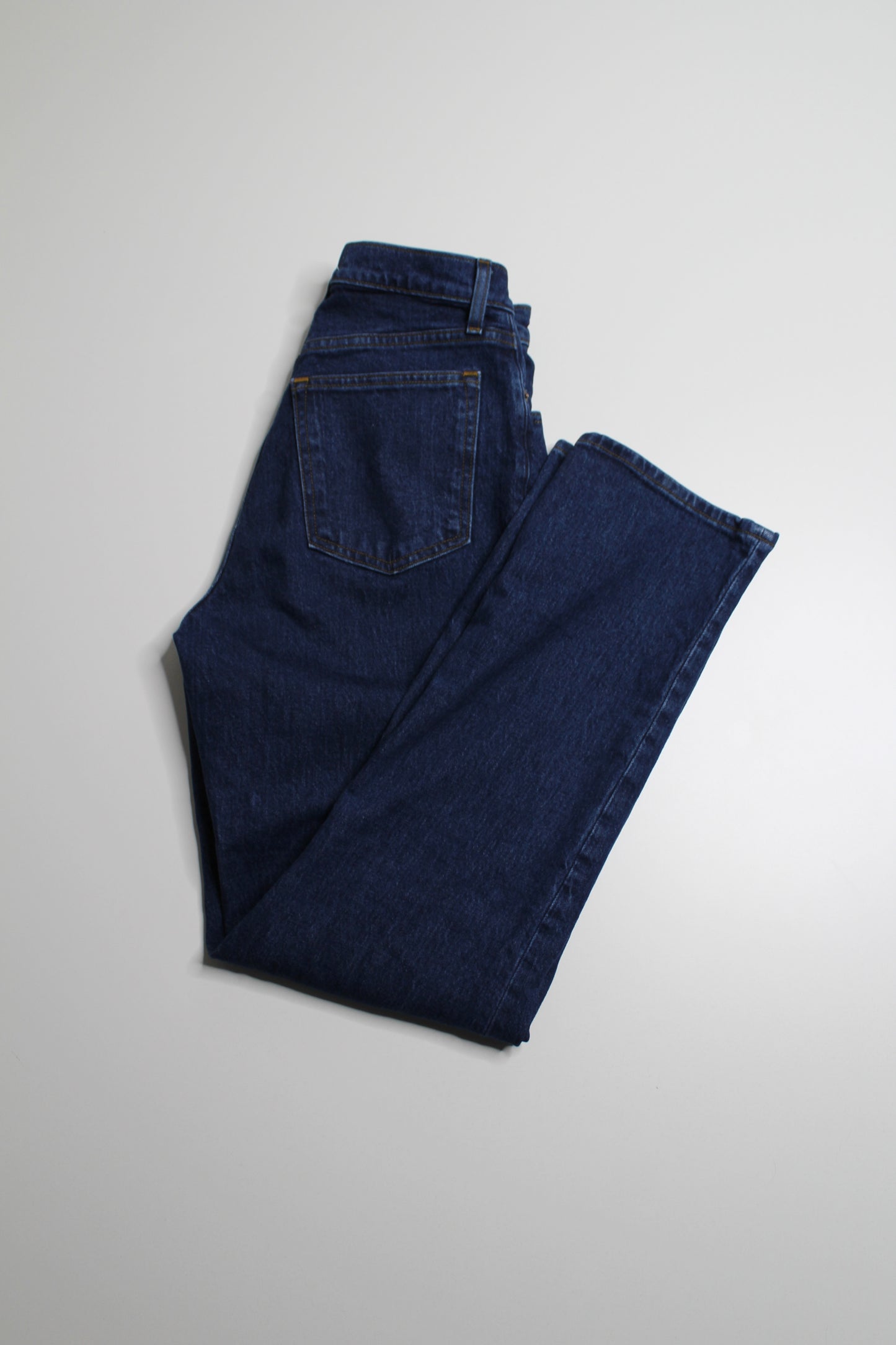 Abercrombie + Fitch dark wash curve love 90s straight ultra high rise, size 28 / 6R (31") (additional 40% off)