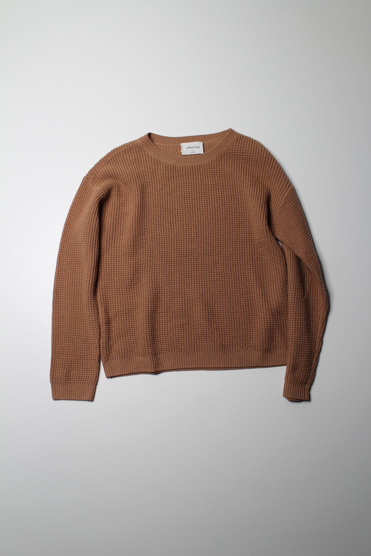 Aritzia Wilfred Free toffee waffle knit sweater, size small (loose fit)