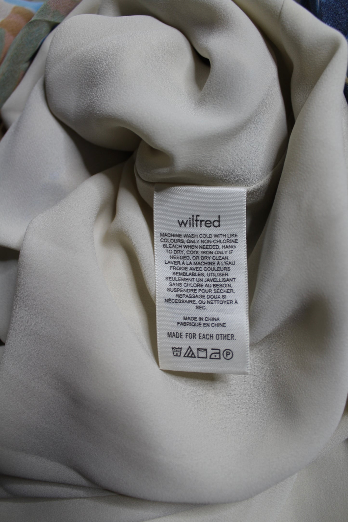 Aritzia wilfred molten camel soft blush fusion terre twirl skirt, size xs (price reduced: was $78)