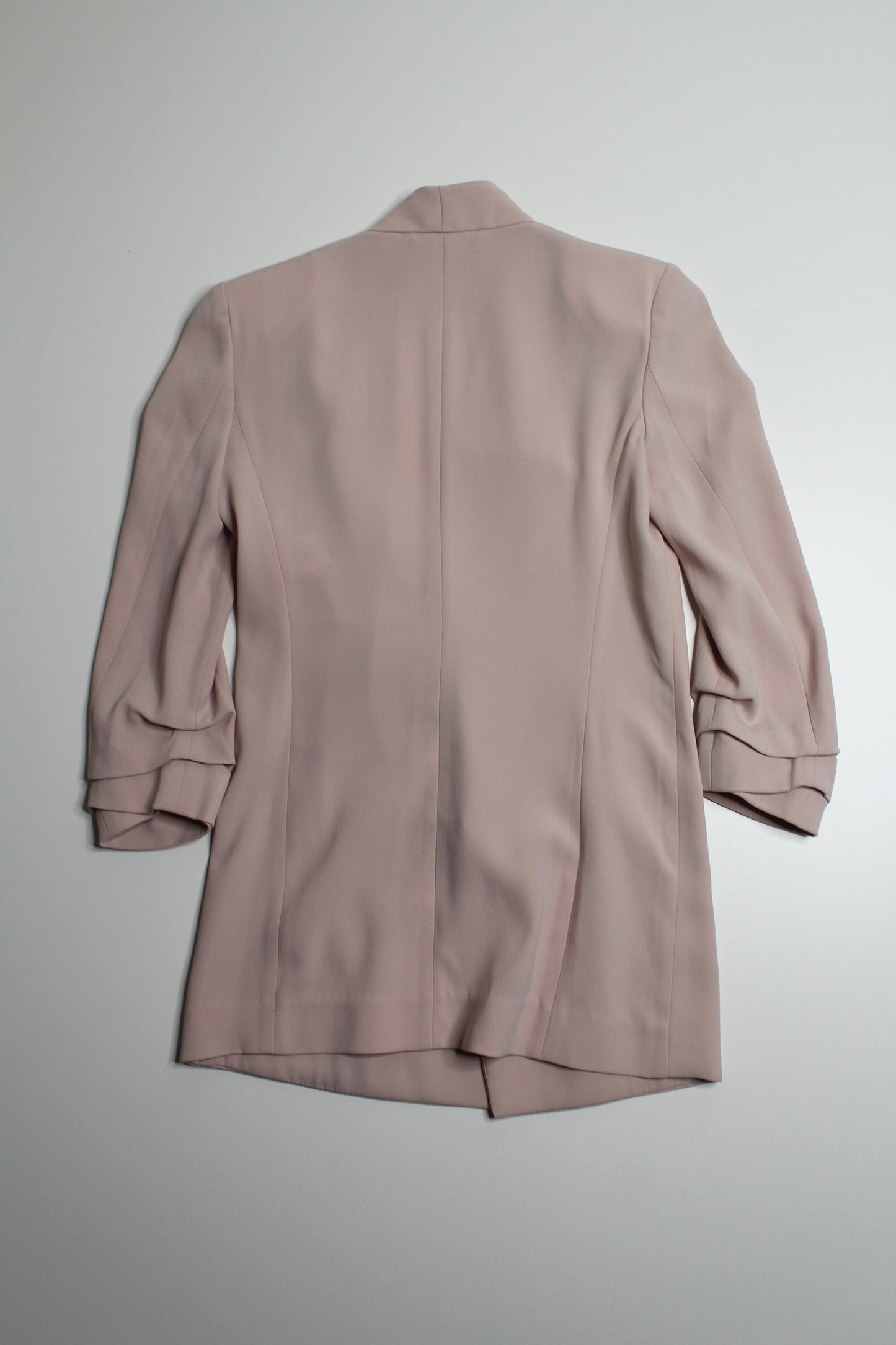 Aritzia babaton blush pink ‘power’ hip blazer, size 00 (additional 20% off)