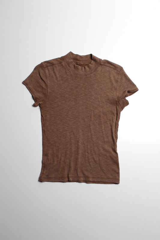 Anthropologie Pilcro brown mock neck t shirt, size medium