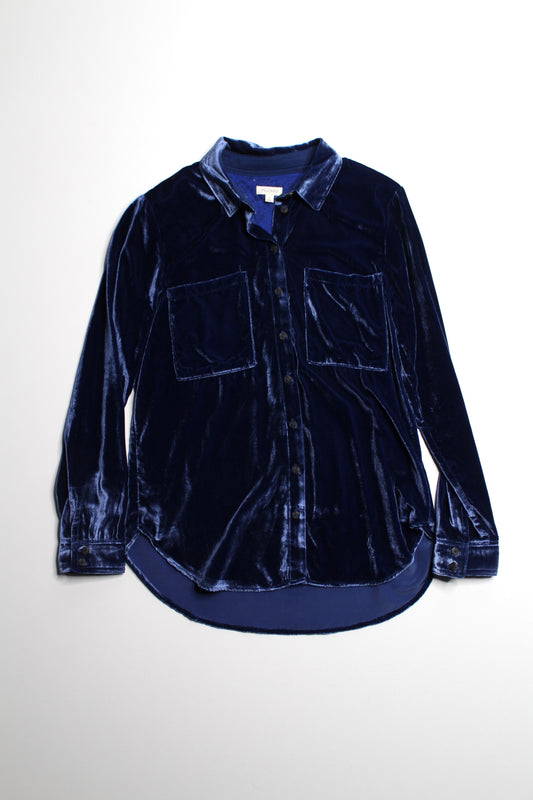 Anthropologie Pilcro dark blue velvet button down long sleeve, size small