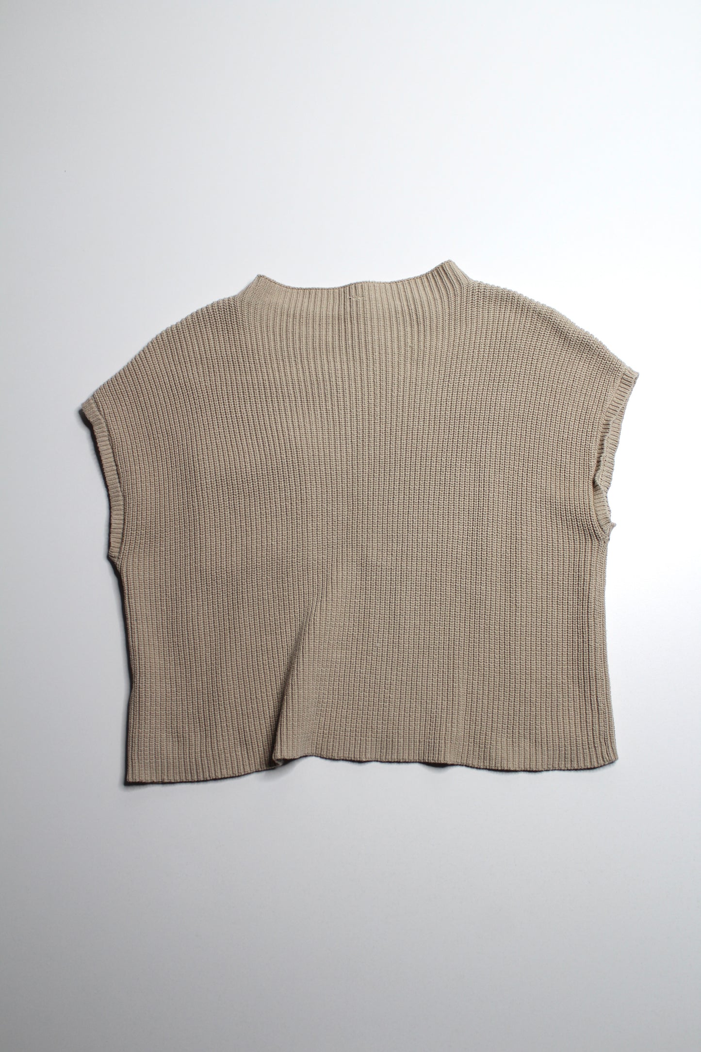 Unknown brand tan sleeveless knit top, size small (loose fit)