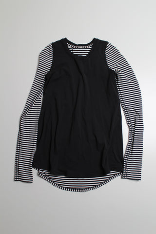 Lululemon black / classic stripe tuck and flow long sleeve, no size. Fits like 4 *seawheeze (loose fit)