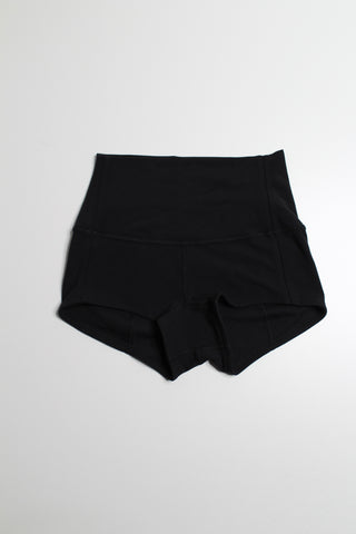 Lululemon black high rise booty shorts, no size. Fits like 4 *nulu