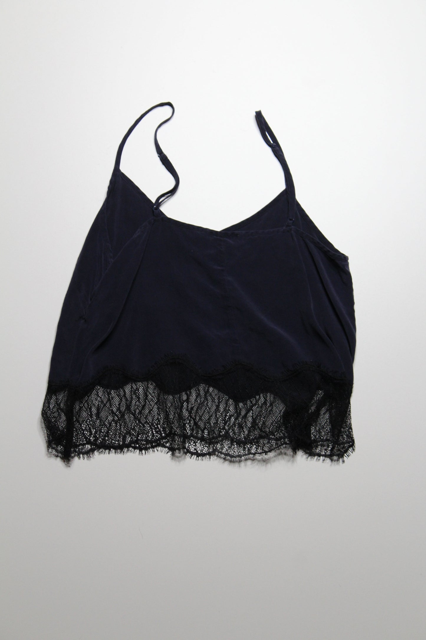 Aritzia wilfred free deep indigo silk chimere camisole, size xs (loose fit)