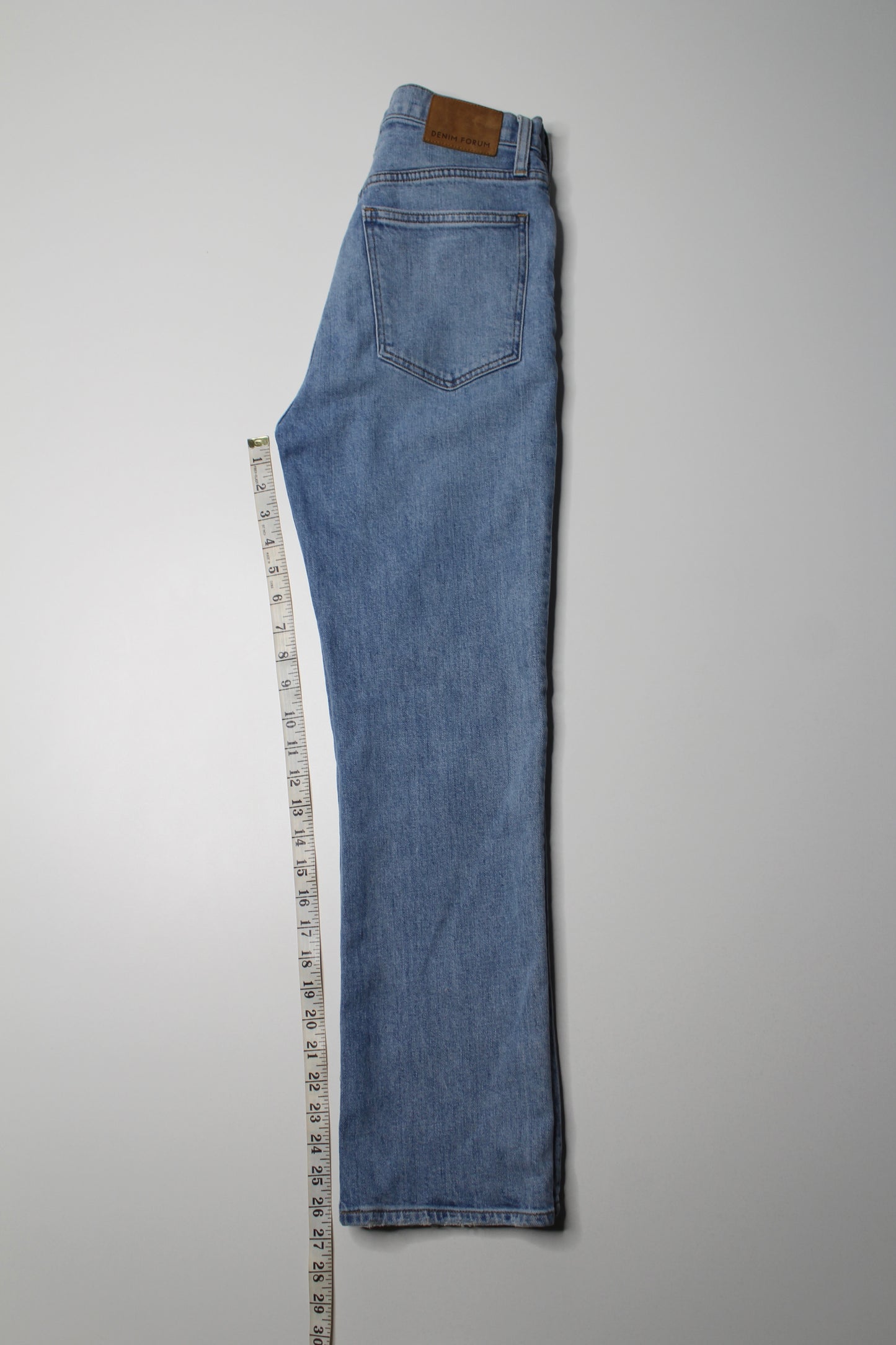 Aritzia Denim Forum 'bailey high rise bootcut' jeans, size 26