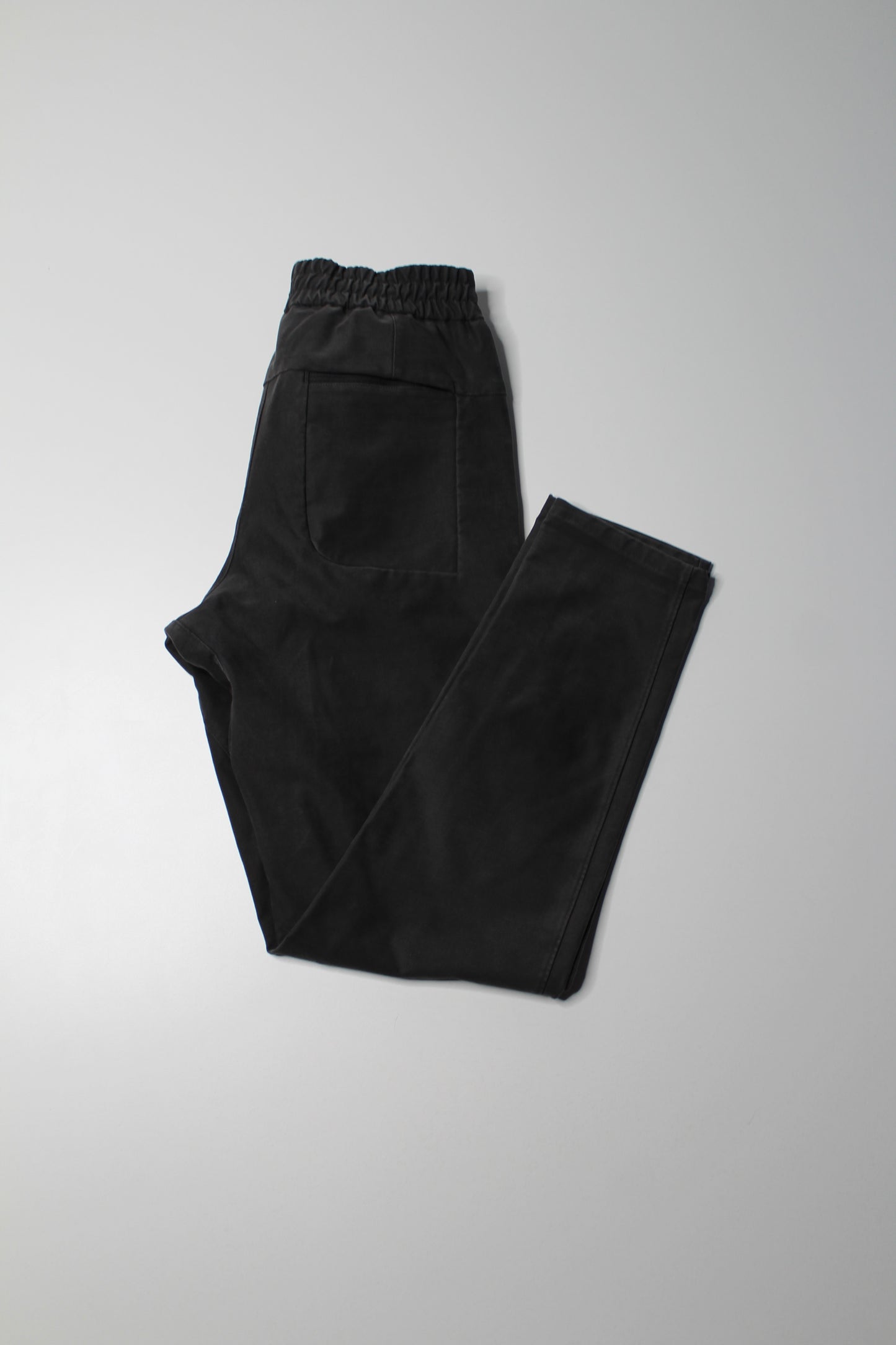 Mens Lululemon graphite grey 'utilitech bowline' pants, size xs (sale: was $48)