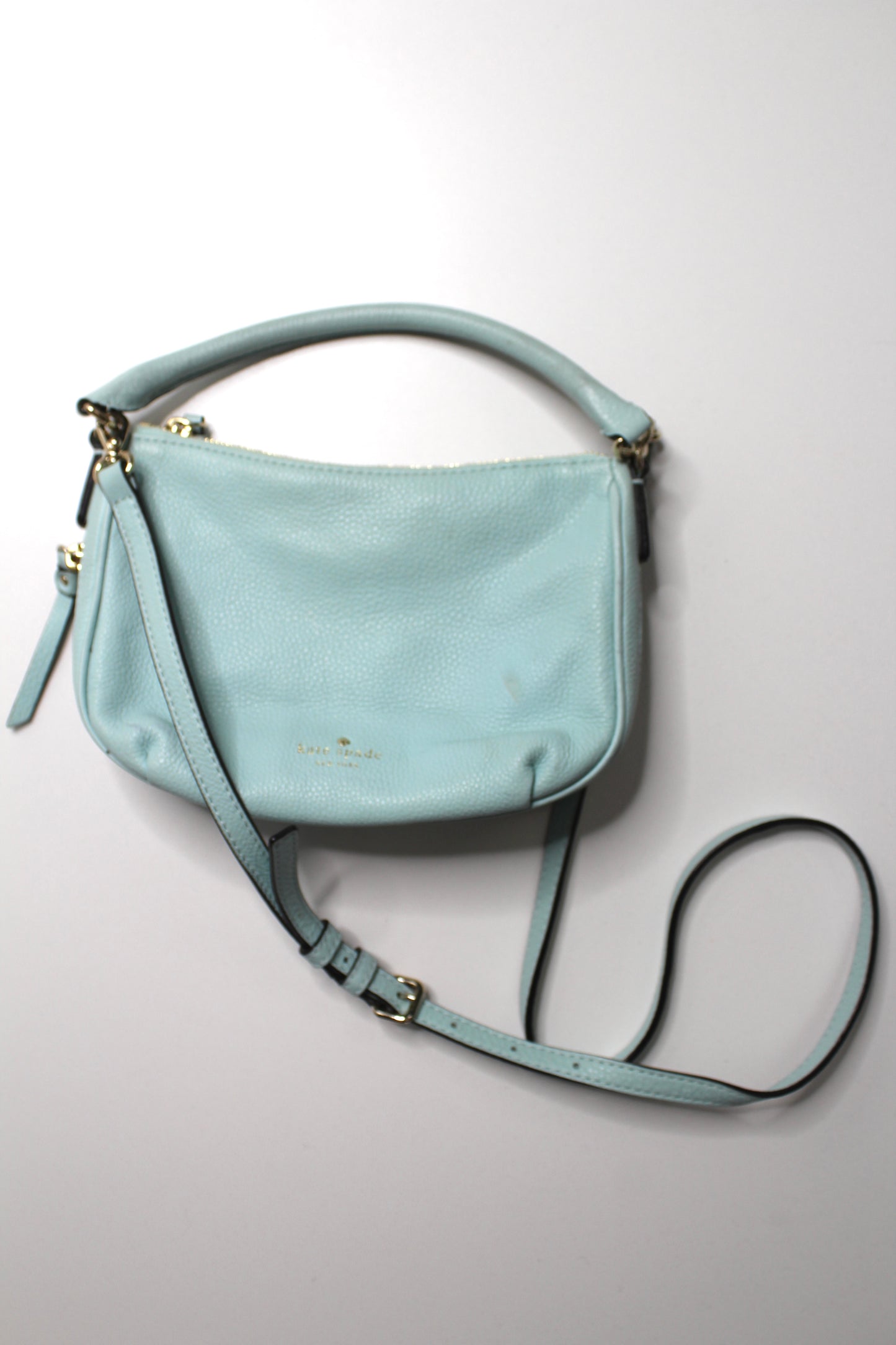 Kate Spade small crossbody purse *flaw (additional 20% off)