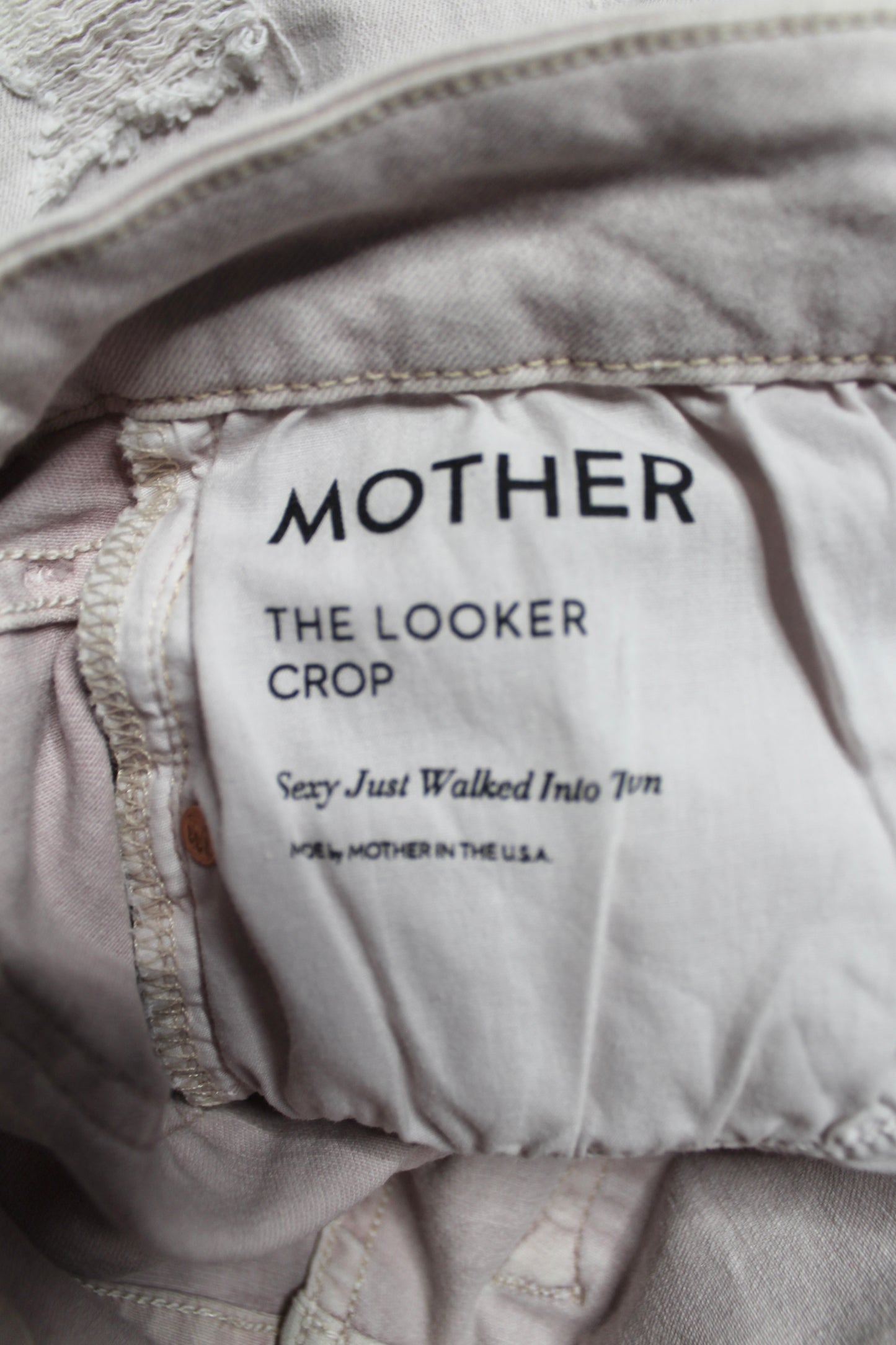 Mother sexy just wanted into town ‘the looker crop’ jeans, size 27