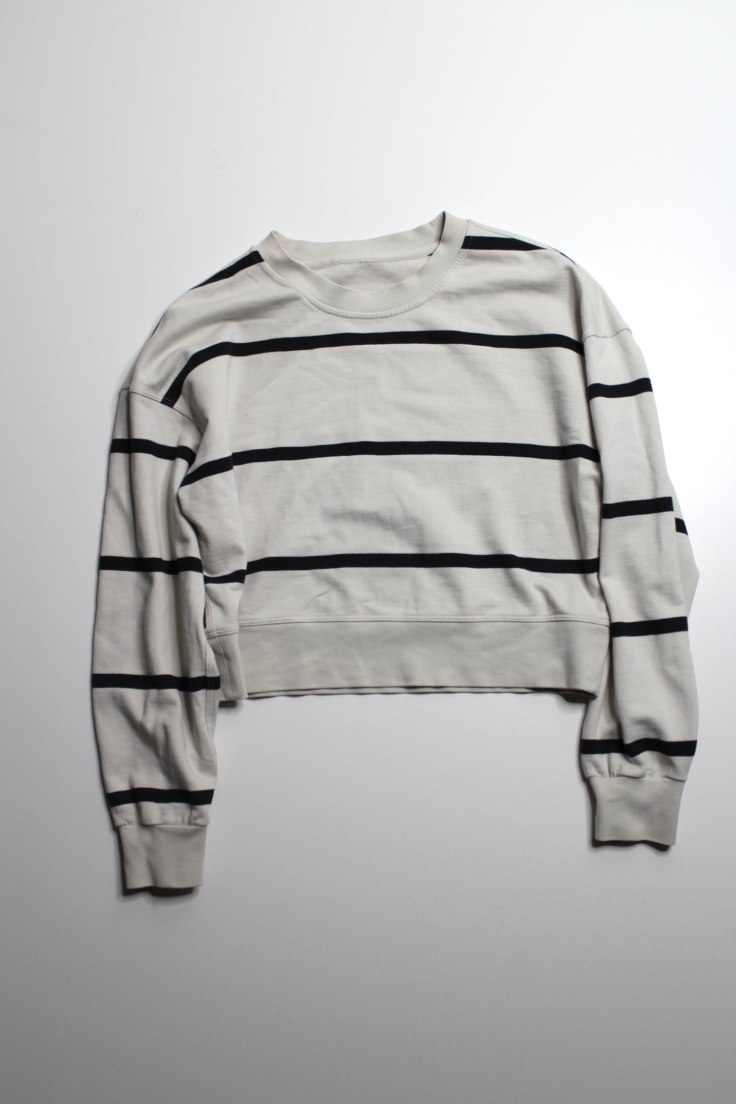 Lululemon bone striped ‘perfectly oversized cropped crew’ sweater, size 6