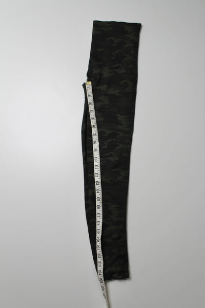 Spanx green camo seamless leggings, size small (price reduced: was $20)