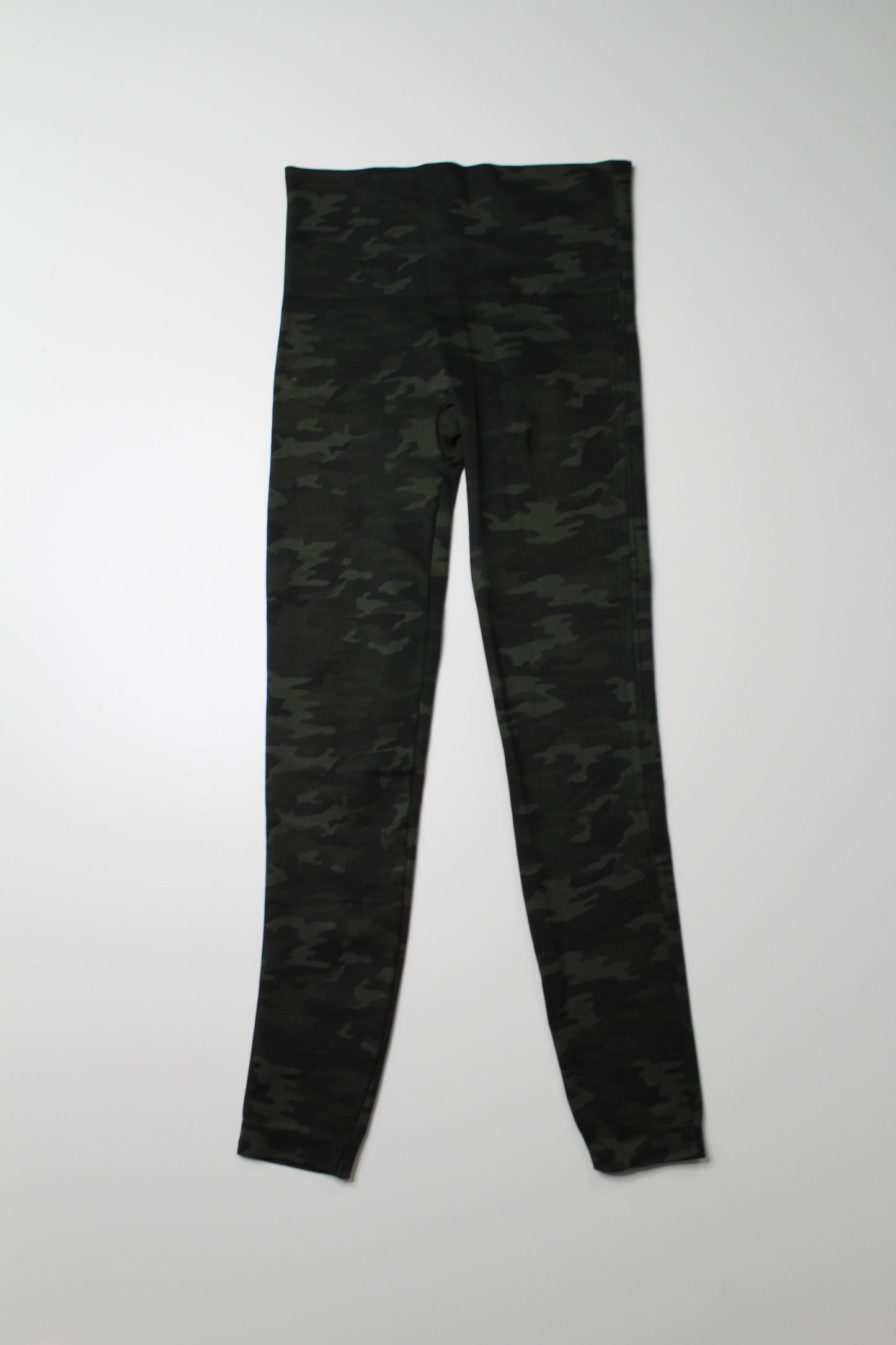 Spanx green camo seamless leggings, size small