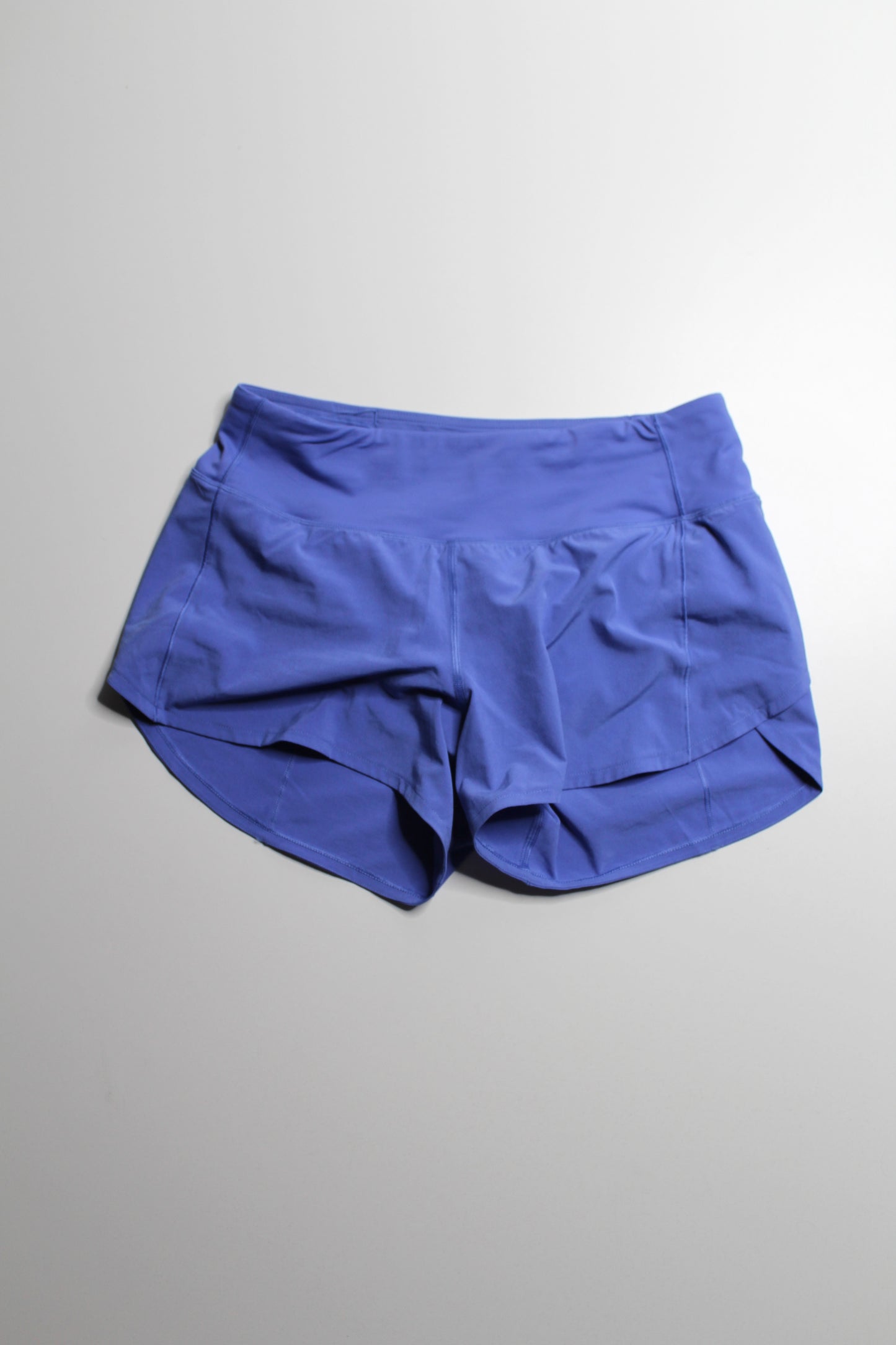 Lululemon wild indigo ‘speed’ shorts, size 6 (4”)