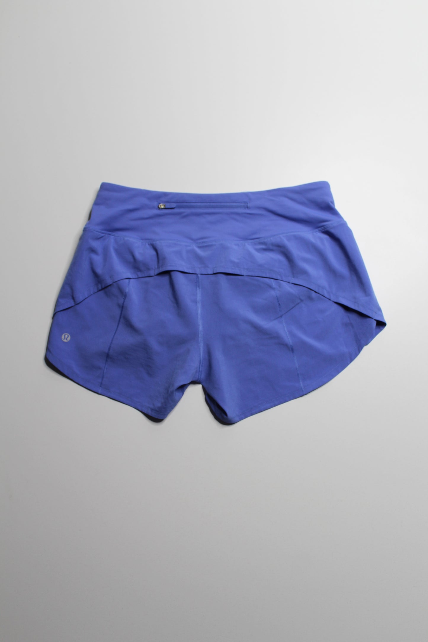 Lululemon wild indigo ‘speed’ shorts, size 6 (4”)