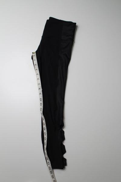 Athleta black cobra cut out leggings, size xs