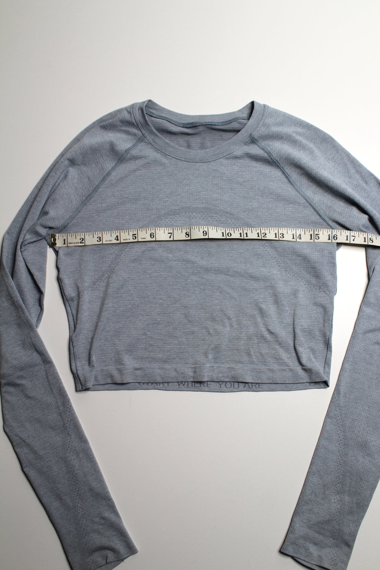 Lululemon ‘swiftly tech’ long sleeve, size 8 *waist length