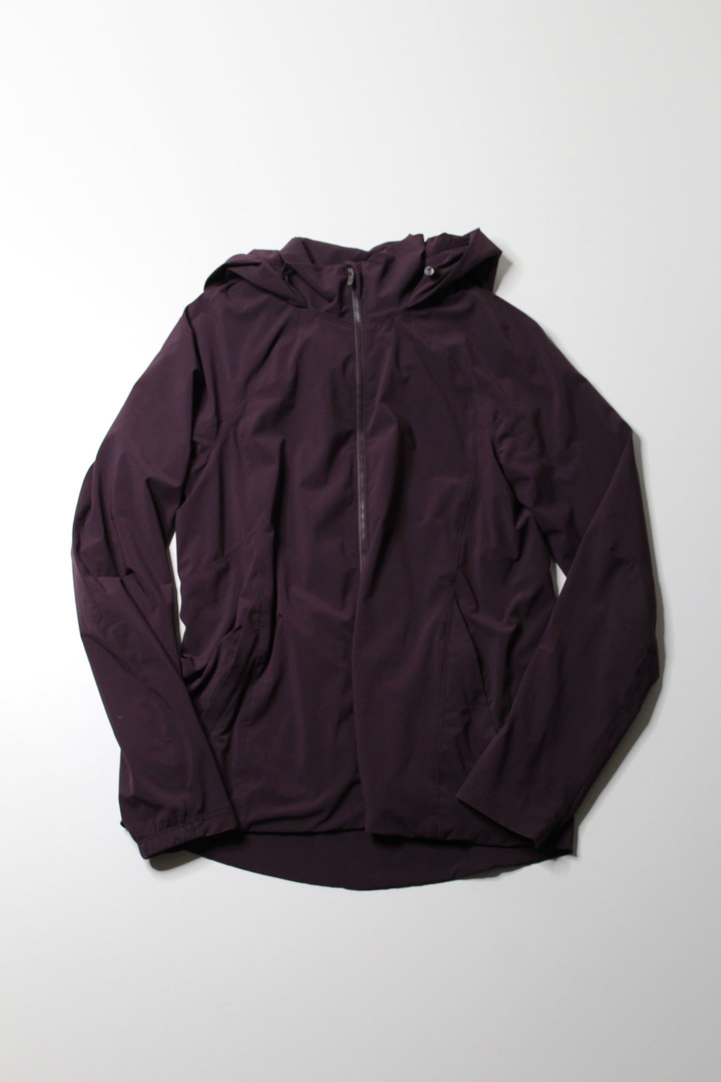 Lululemon dark plum lightweight hooded jacket, size 4 (relaxed fit)