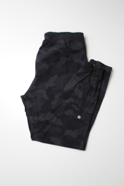 Lululemon heritage 365 camo ‘adapted state’ jogger, size 10